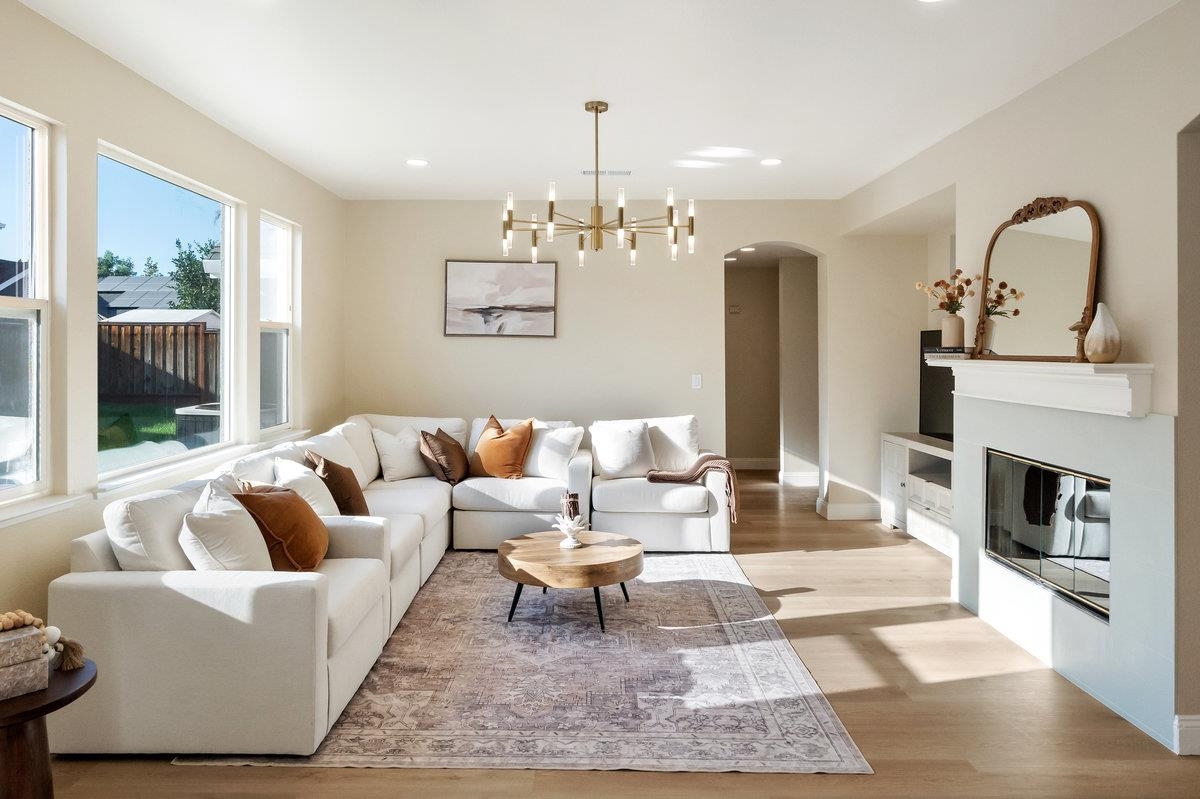 Detail Gallery Image 7 of 53 For 1677 Green Springs Ct, Tracy,  CA 95377 - 5 Beds | 4 Baths