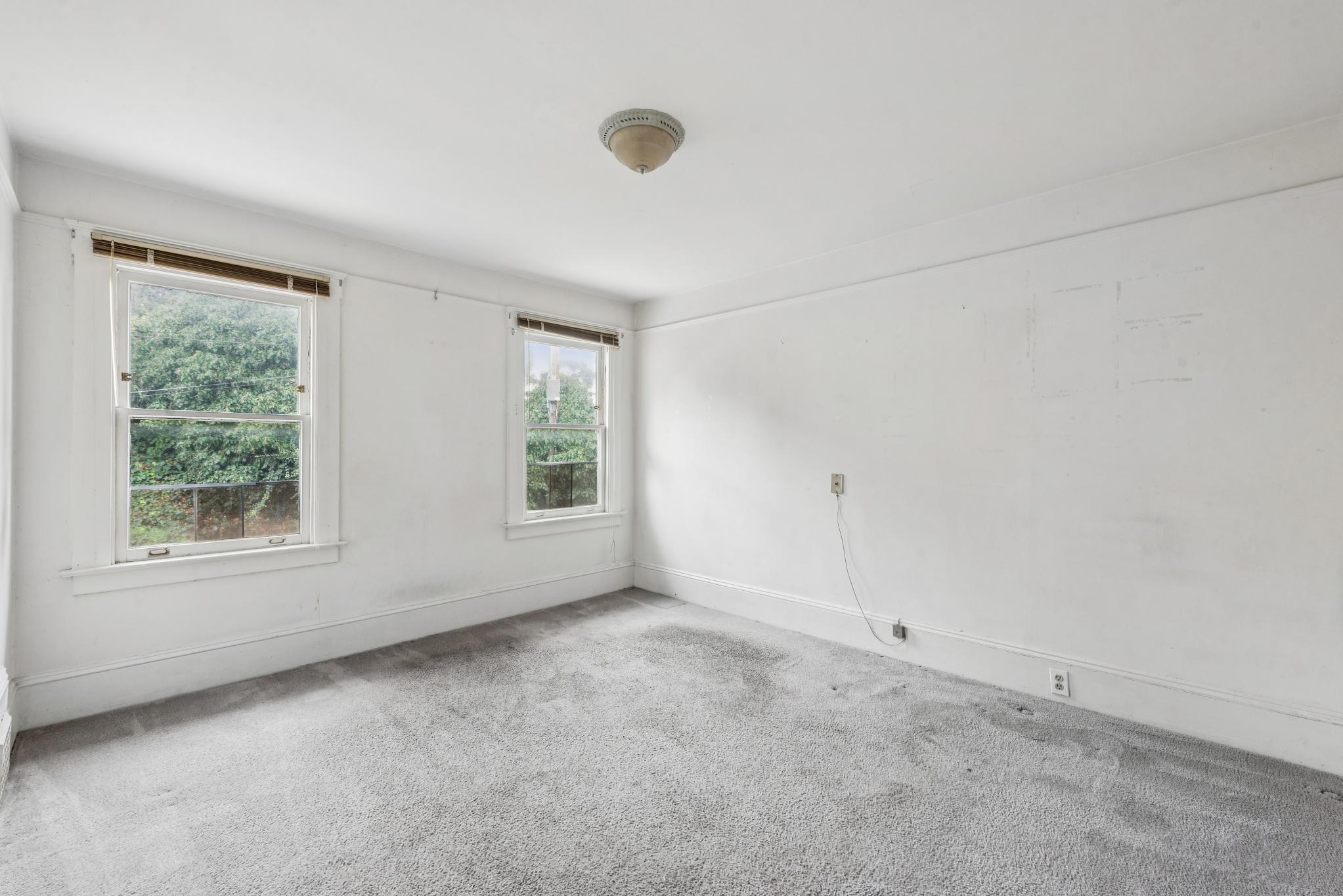 Detail Gallery Image 35 of 58 For 5765 Manila Ave, Oakland,  CA 94618 - 4 Beds | 1/1 Baths