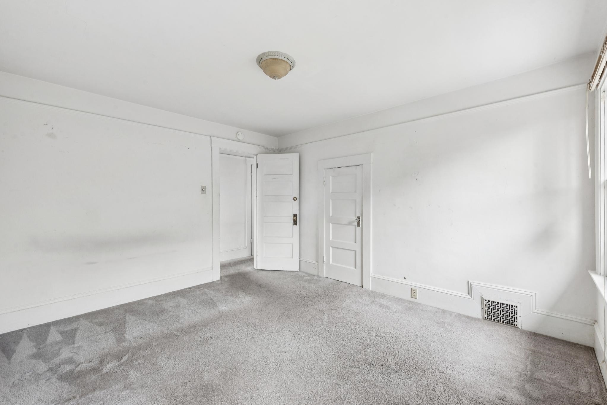 Detail Gallery Image 37 of 58 For 5765 Manila Ave, Oakland,  CA 94618 - 4 Beds | 1/1 Baths