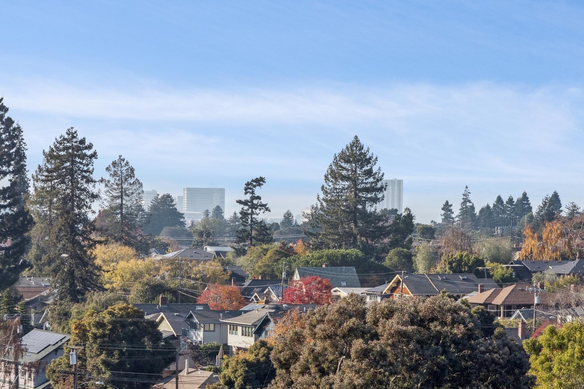 Detail Gallery Image 46 of 58 For 5765 Manila Ave, Oakland,  CA 94618 - 4 Beds | 1/1 Baths