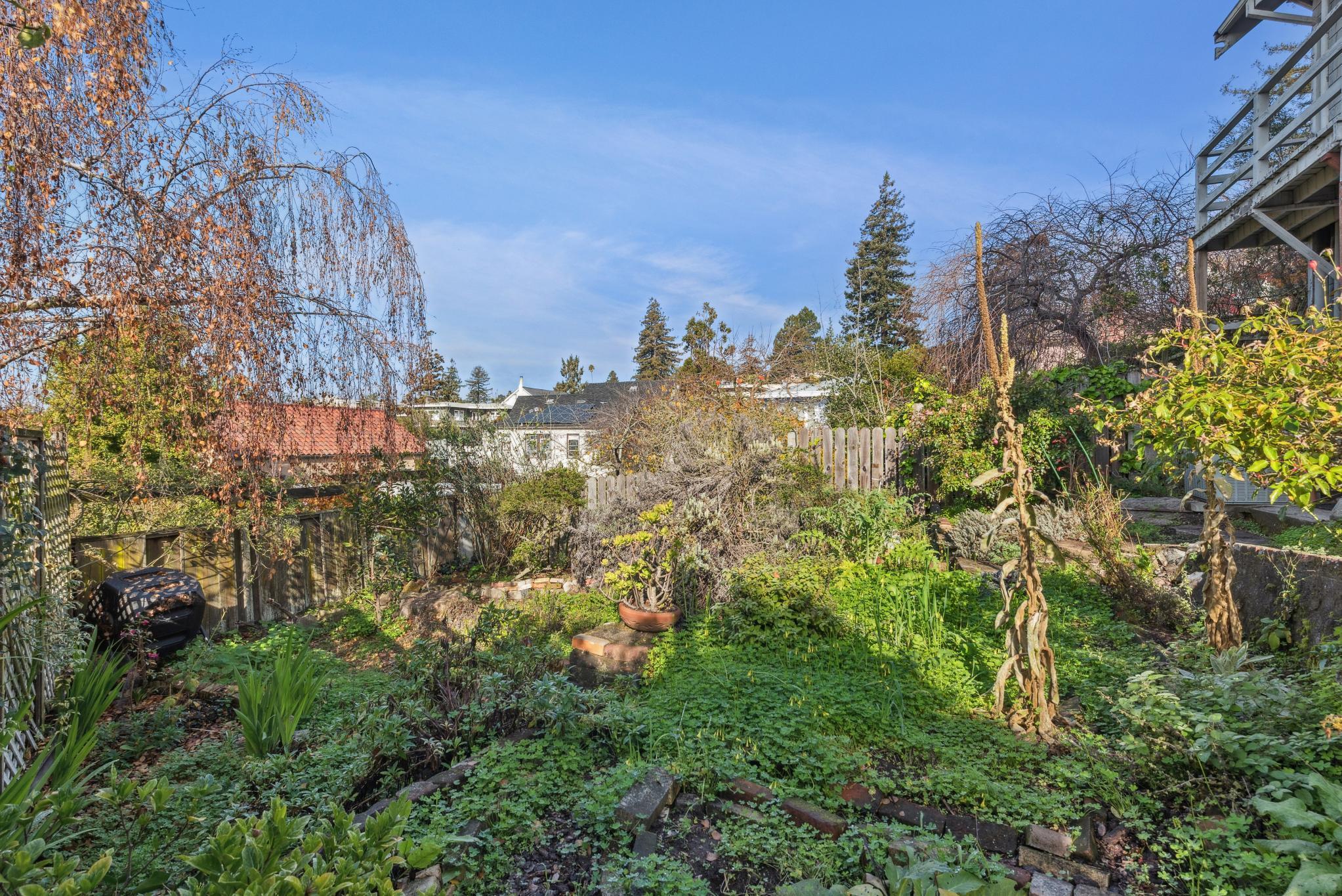 Detail Gallery Image 56 of 58 For 5765 Manila Ave, Oakland,  CA 94618 - 4 Beds | 1/1 Baths