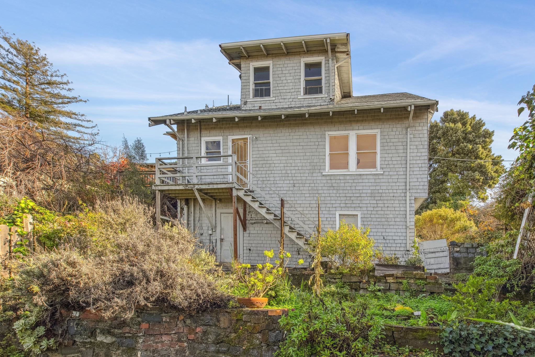 Detail Gallery Image 57 of 58 For 5765 Manila Ave, Oakland,  CA 94618 - 4 Beds | 1/1 Baths