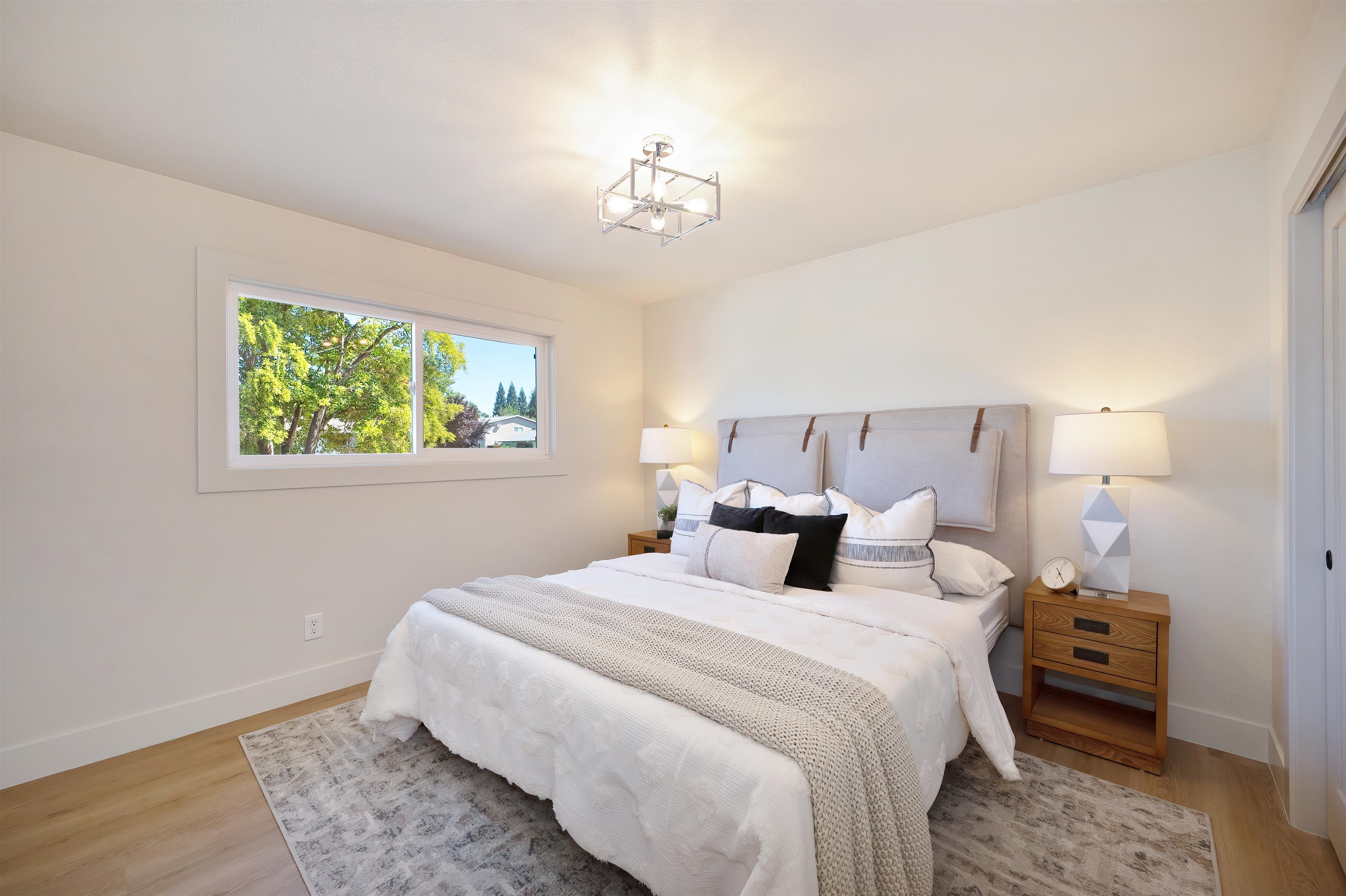 Detail Gallery Image 14 of 24 For 1812 Wildwood Way, Roseville,  CA 95661 - 3 Beds | 2 Baths