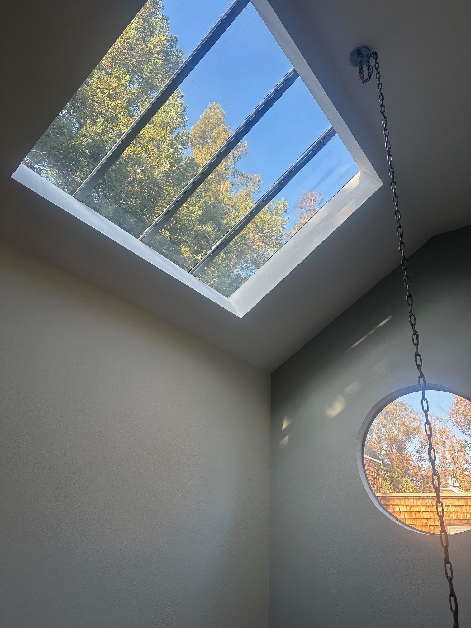 Detail Gallery Image 14 of 45 For 10900 Lucky Oak St, Cupertino,  CA 95014 - 3 Beds | 3/1 Baths