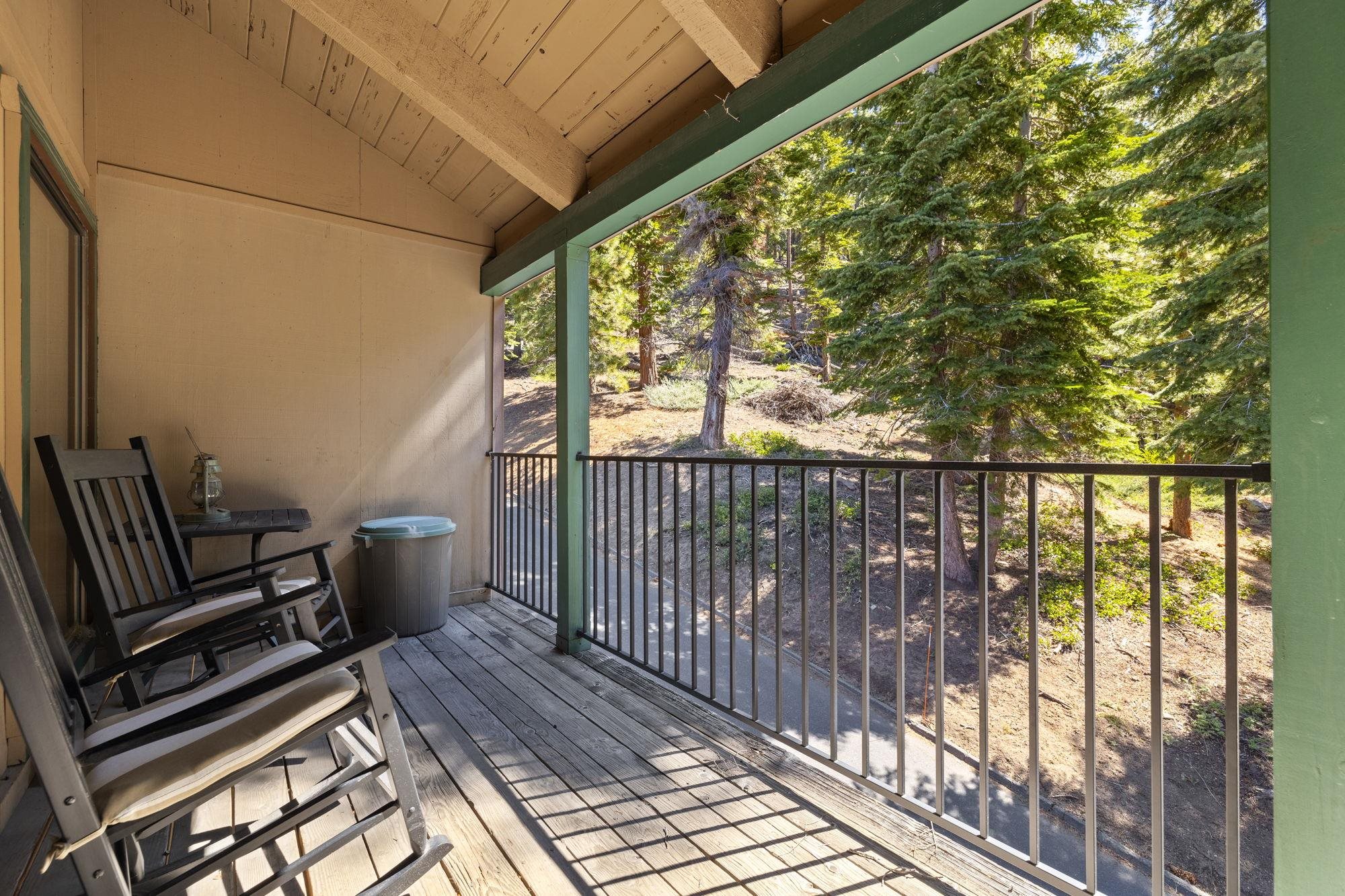 Detail Gallery Image 26 of 39 For 33757 Upper Leland Rd #B,  Pinecrest,  CA 95364 - 3 Beds | 2 Baths