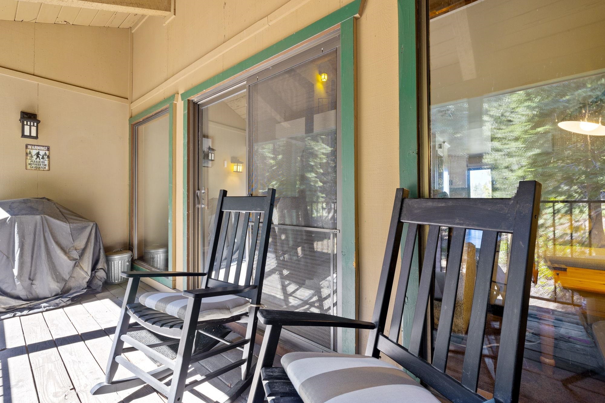 Detail Gallery Image 27 of 39 For 33757 Upper Leland Rd #B,  Pinecrest,  CA 95364 - 3 Beds | 2 Baths