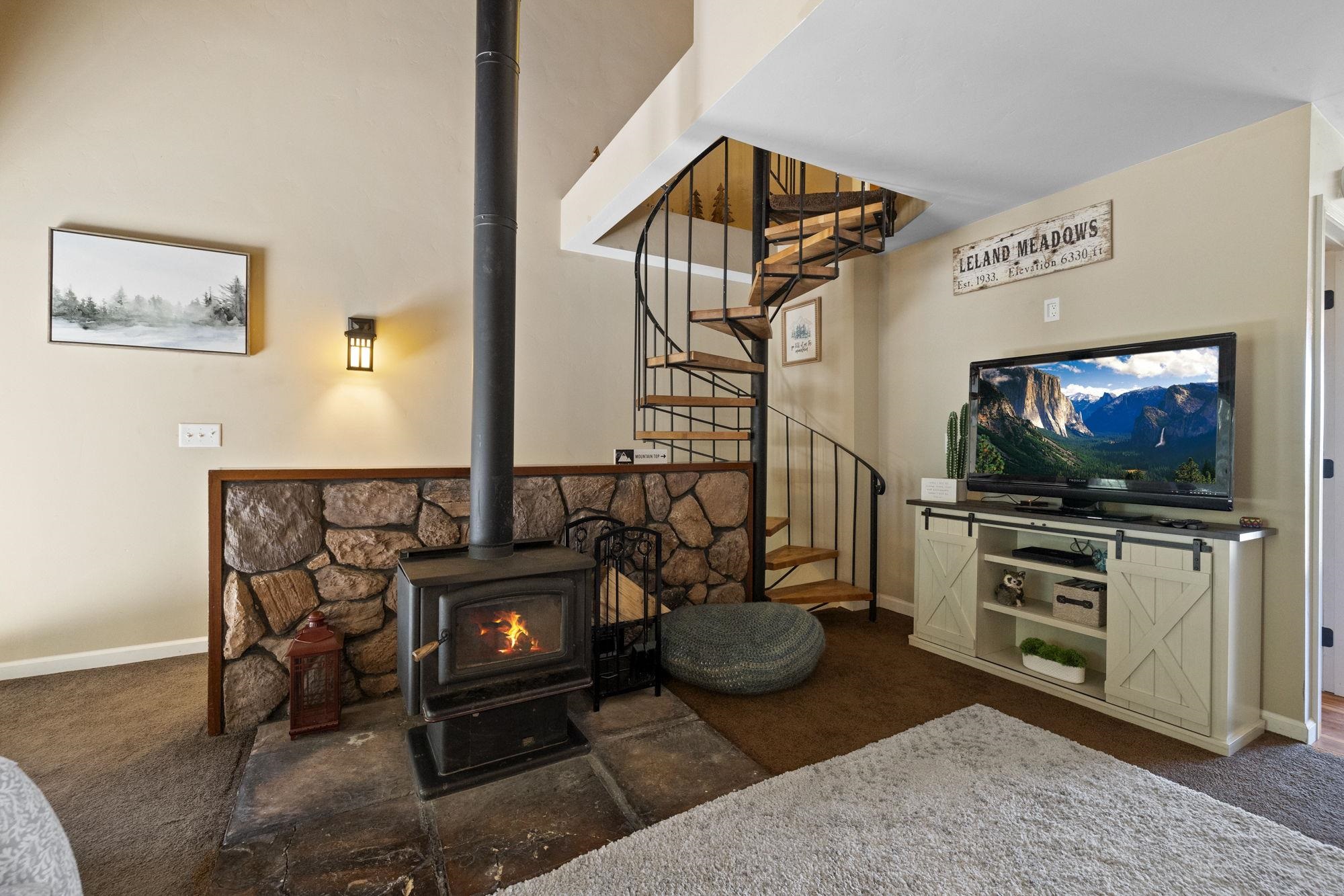 Detail Gallery Image 29 of 39 For 33757 Upper Leland Rd #B,  Pinecrest,  CA 95364 - 3 Beds | 2 Baths