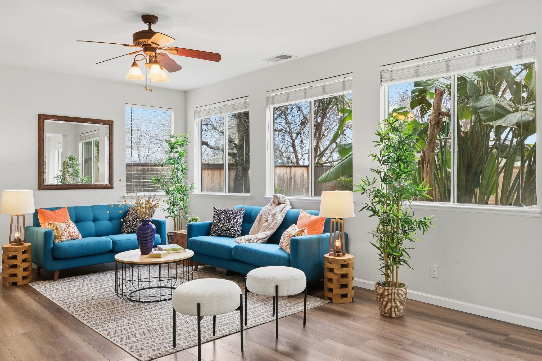 Detail Gallery Image 13 of 45 For 4790 Windsong St, Sacramento,  CA 95834 - 5 Beds | 3 Baths