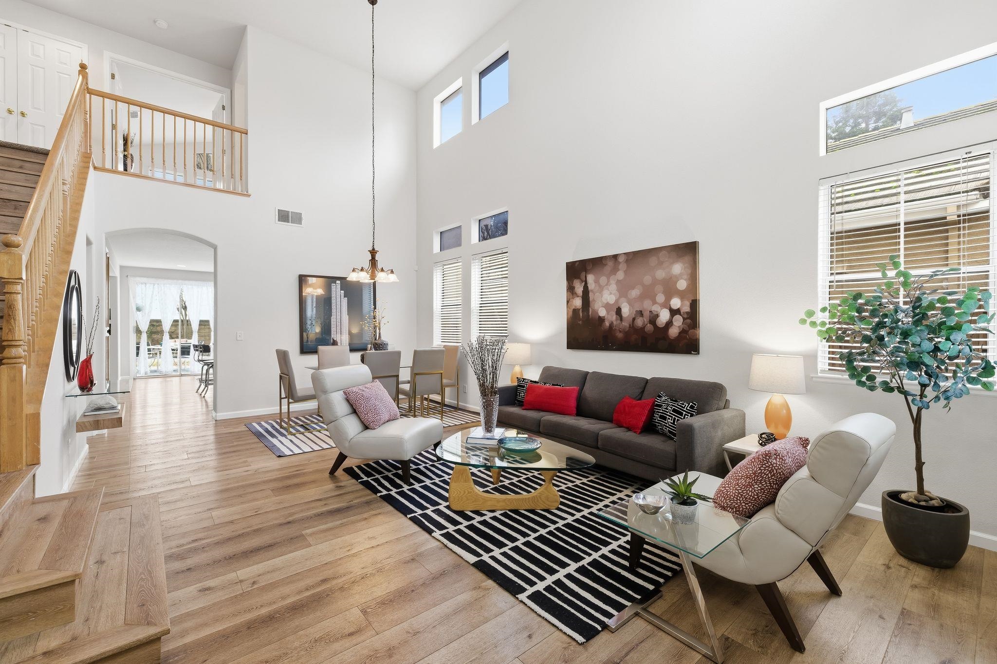 Detail Gallery Image 4 of 45 For 4790 Windsong St, Sacramento,  CA 95834 - 5 Beds | 3 Baths