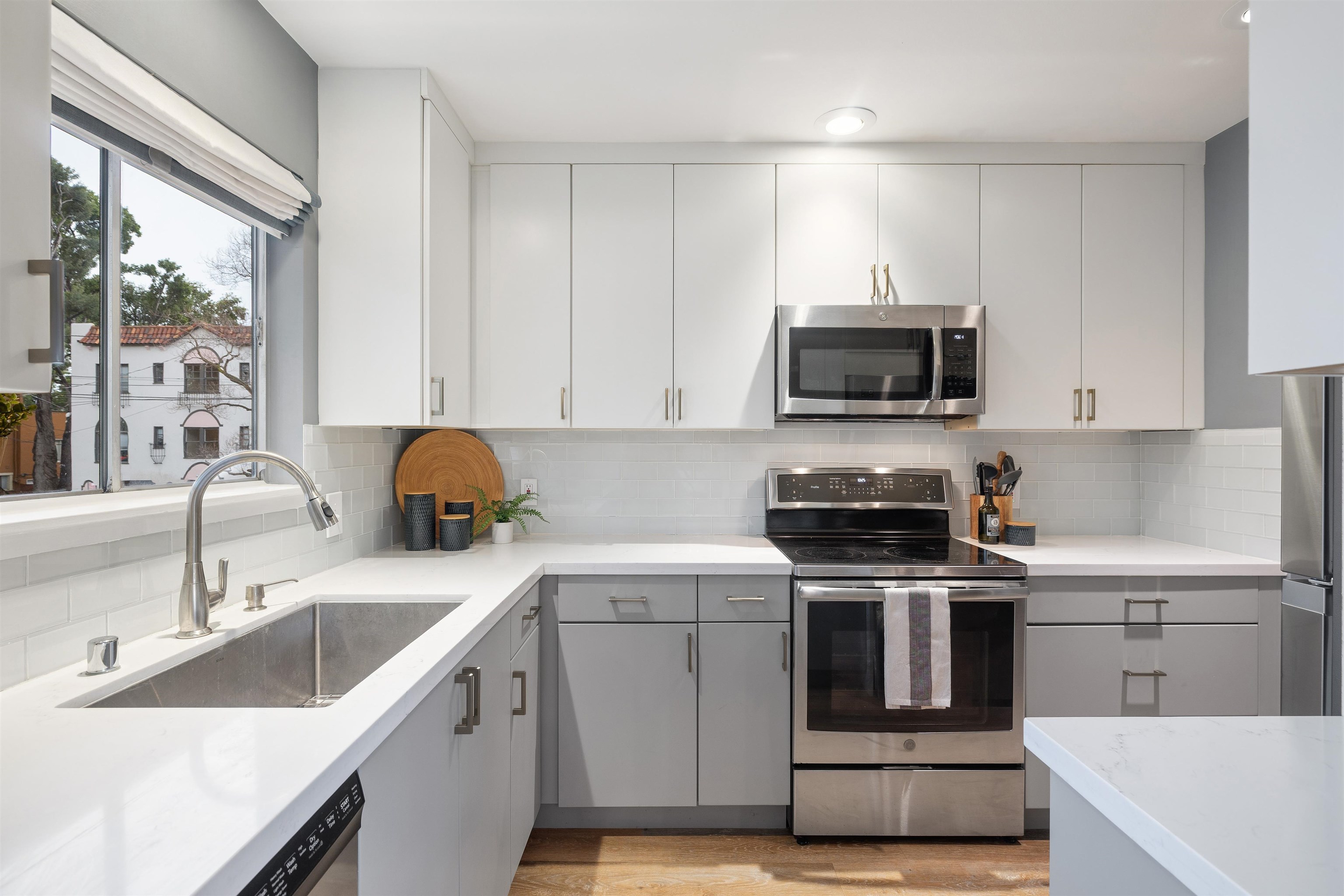 Photo #7: 41120252 Listing: Photo #7