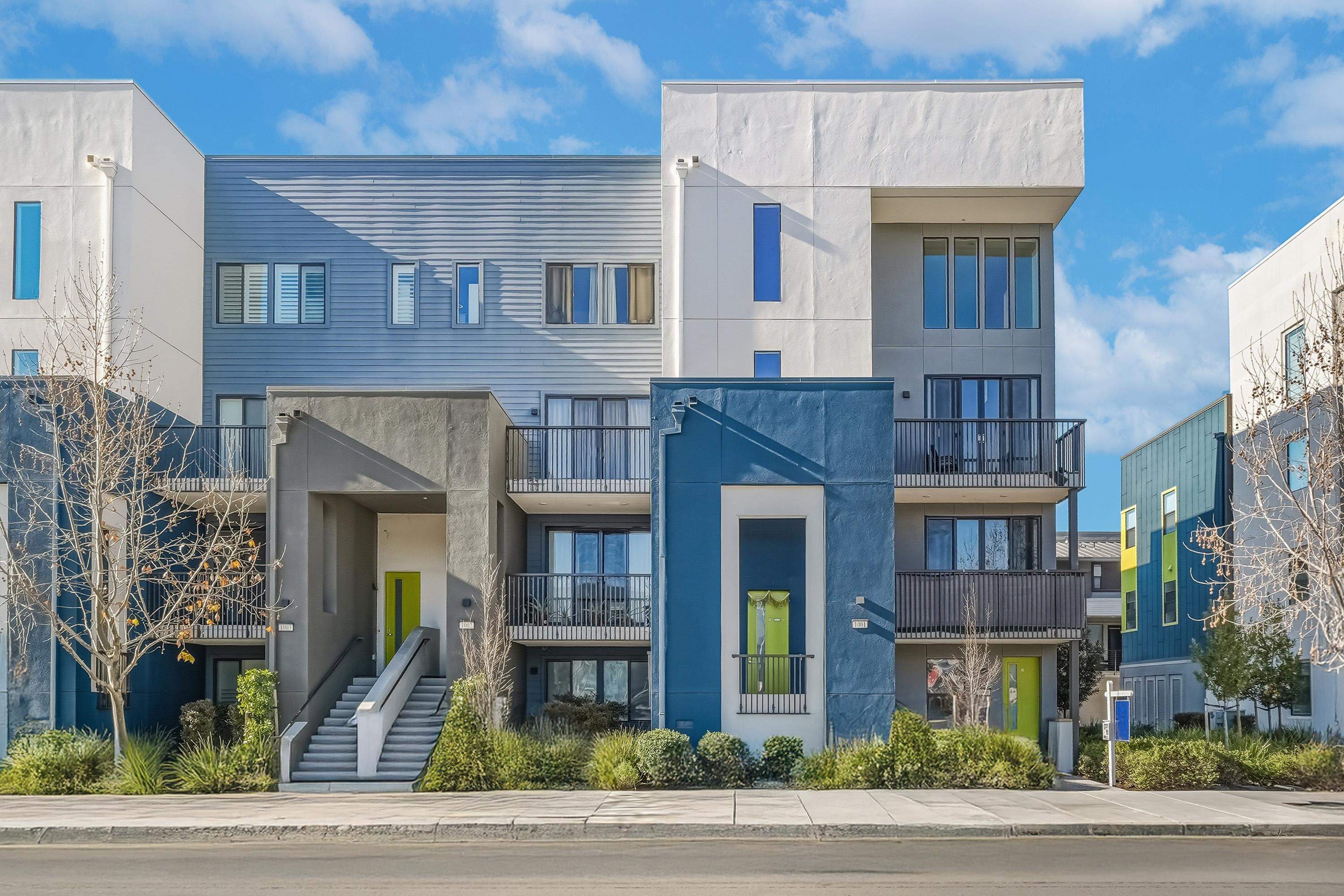 Detail Gallery Image 2 of 38 For 45235 Wisdom Rd. #1000,  Fremont,  CA 94538 - 3 Beds | 3 Baths