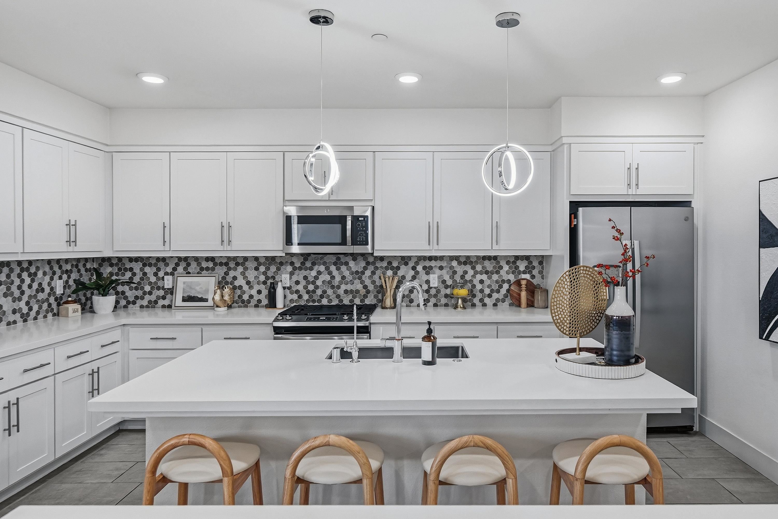 Detail Gallery Image 3 of 38 For 45235 Wisdom Rd. #1000,  Fremont,  CA 94538 - 3 Beds | 3 Baths