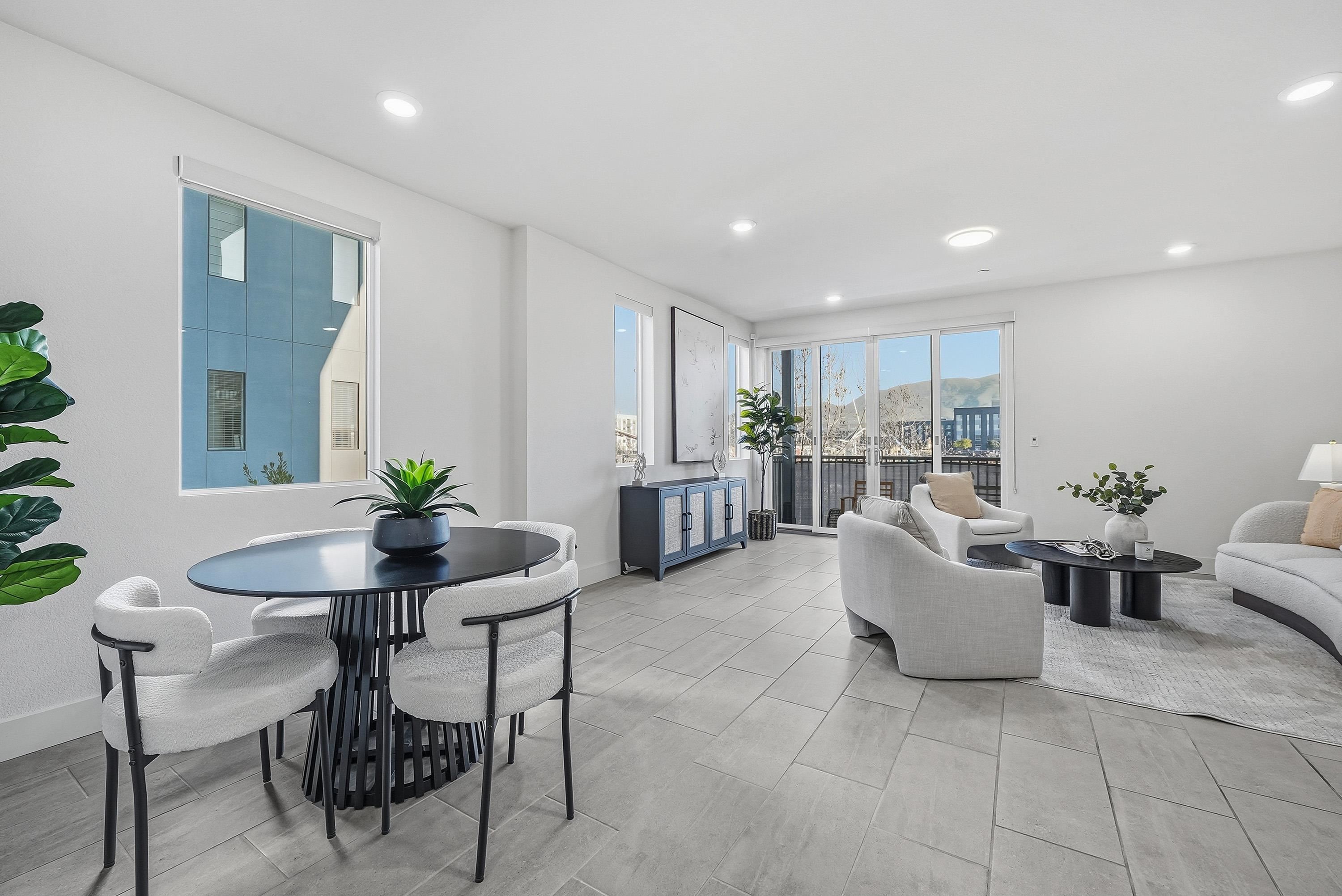 Detail Gallery Image 7 of 38 For 45235 Wisdom Rd. #1000,  Fremont,  CA 94538 - 3 Beds | 3 Baths