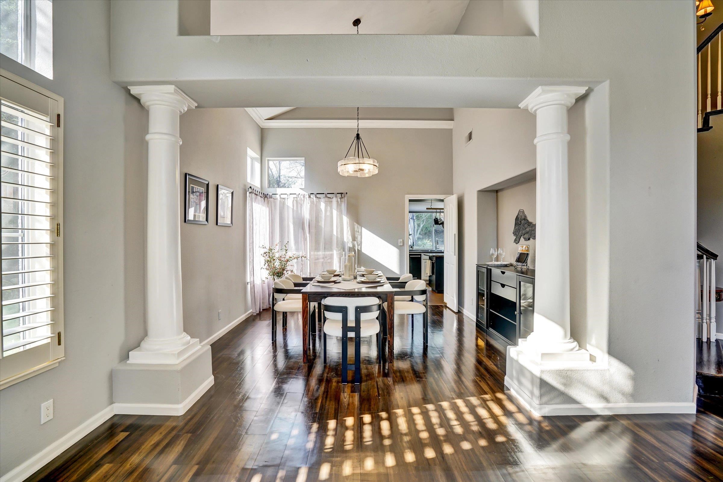 Detail Gallery Image 14 of 45 For 36 Savona Court, Danville,  CA 94526 - 4 Beds | 3 Baths