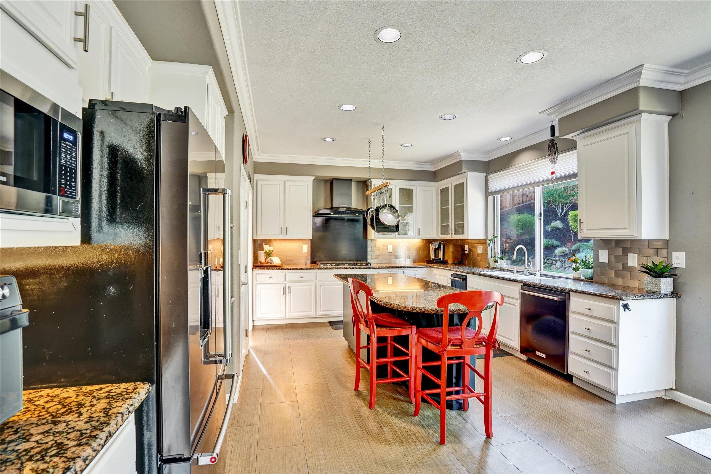 Detail Gallery Image 20 of 45 For 36 Savona Court, Danville,  CA 94526 - 4 Beds | 3 Baths