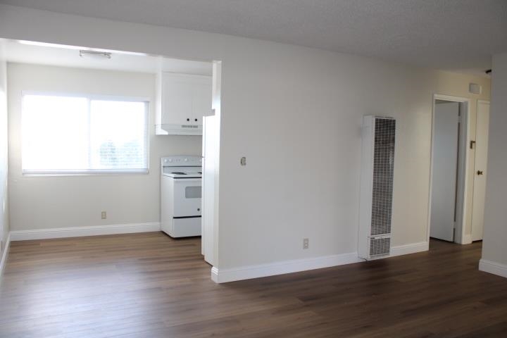 Detail Gallery Image 2 of 15 For 5234 Sacramento Ave a,  Richmond,  CA 94804 - 2 Beds | 1 Baths