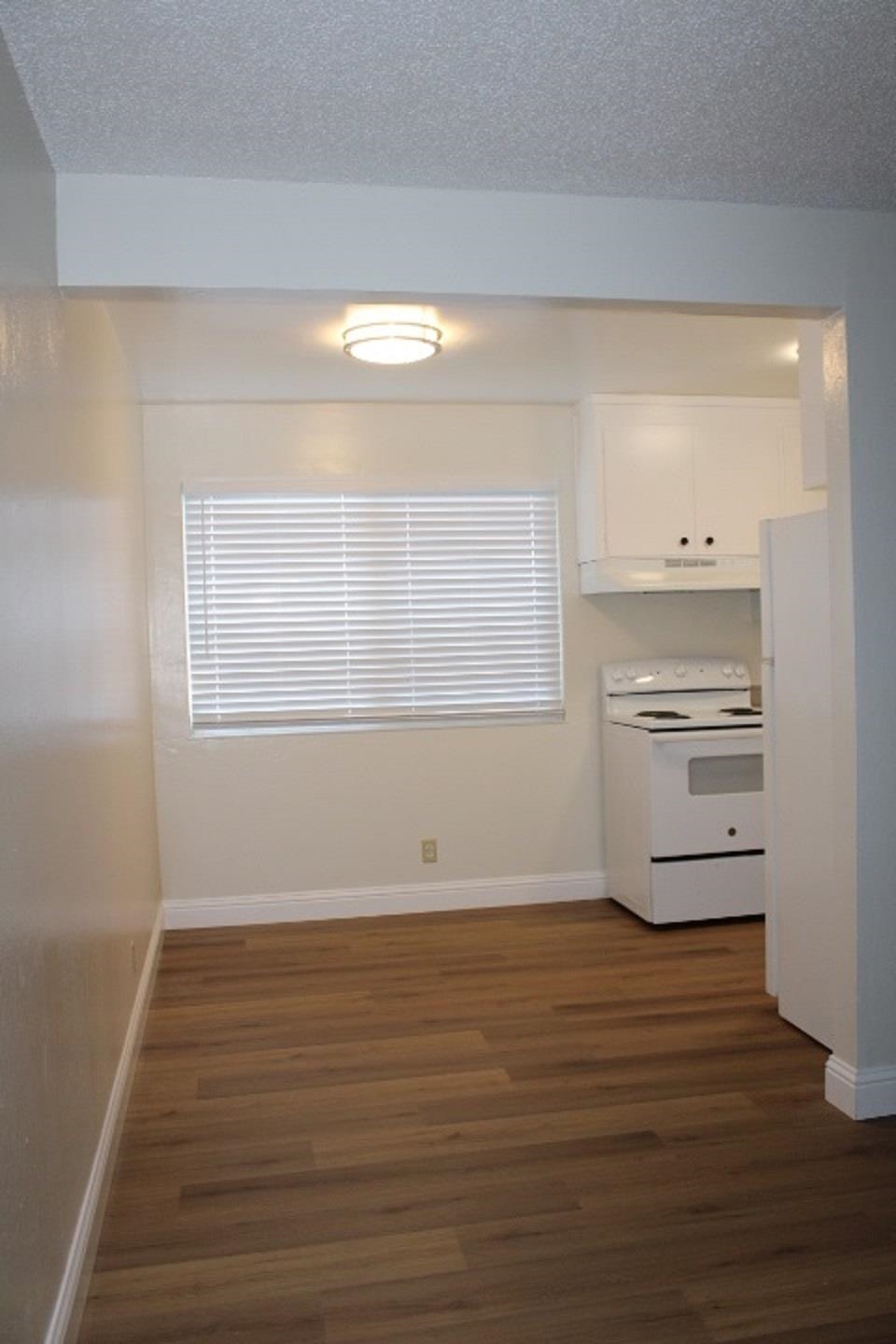 Detail Gallery Image 5 of 15 For 5234 Sacramento Ave a,  Richmond,  CA 94804 - 2 Beds | 1 Baths