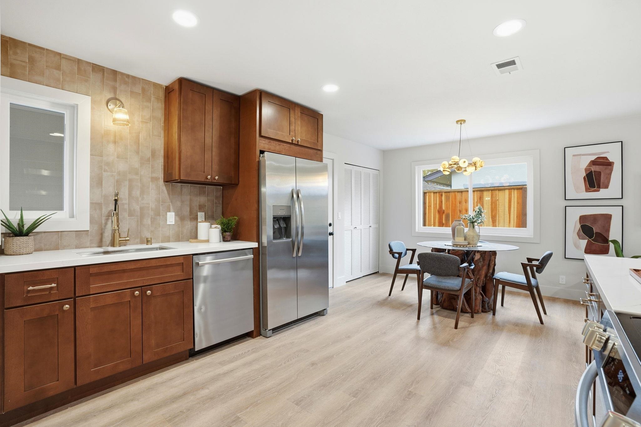 Detail Gallery Image 17 of 39 For 1400 Whitman Rd, Concord,  CA 94518 - 3 Beds | 2 Baths