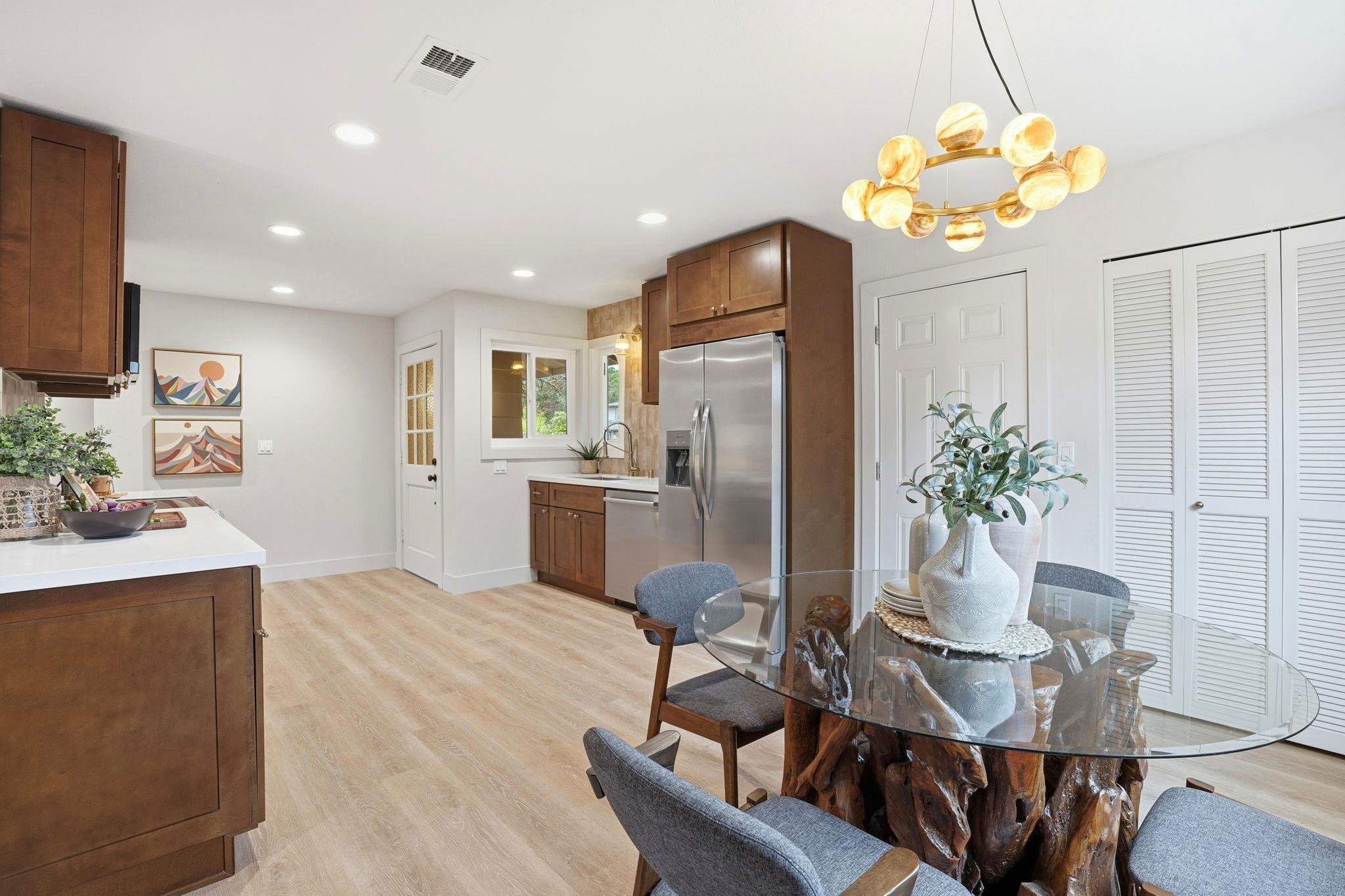 Detail Gallery Image 20 of 39 For 1400 Whitman Rd, Concord,  CA 94518 - 3 Beds | 2 Baths