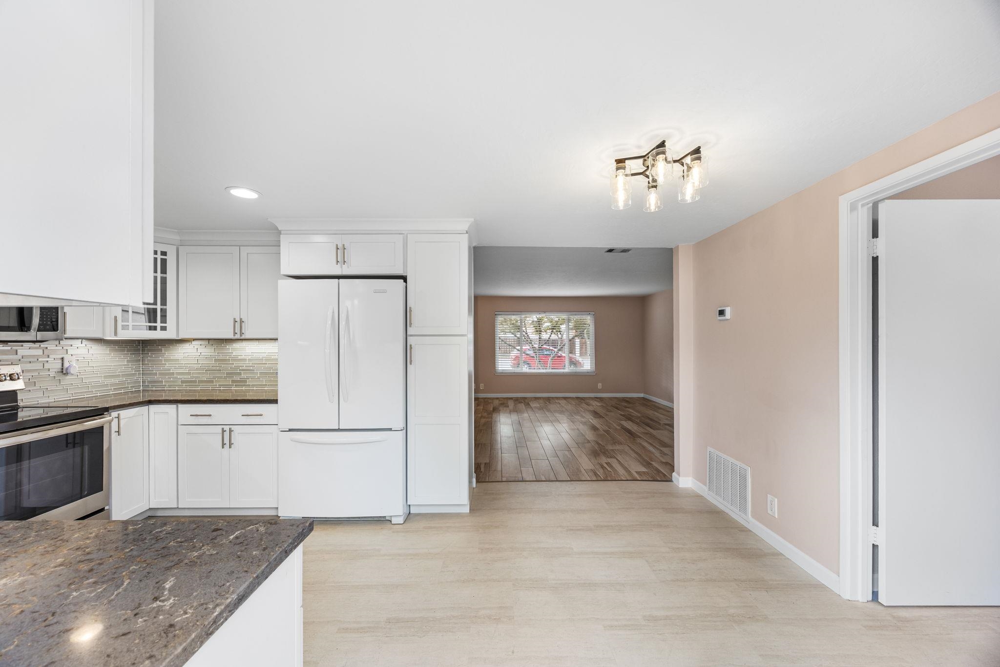 Detail Gallery Image 19 of 39 For 1819 Wildbrook Ct #D,  Concord,  CA 94521 - 3 Beds | 2 Baths