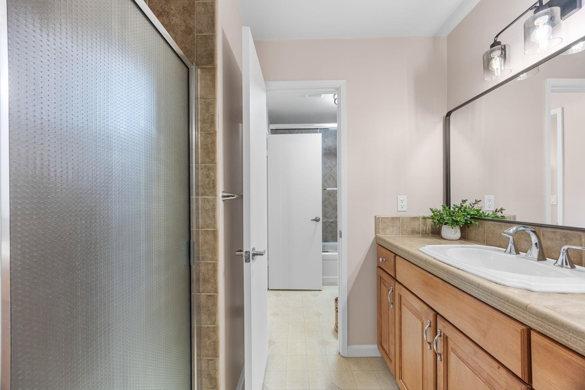 Detail Gallery Image 26 of 39 For 1819 Wildbrook Ct #D,  Concord,  CA 94521 - 3 Beds | 2 Baths