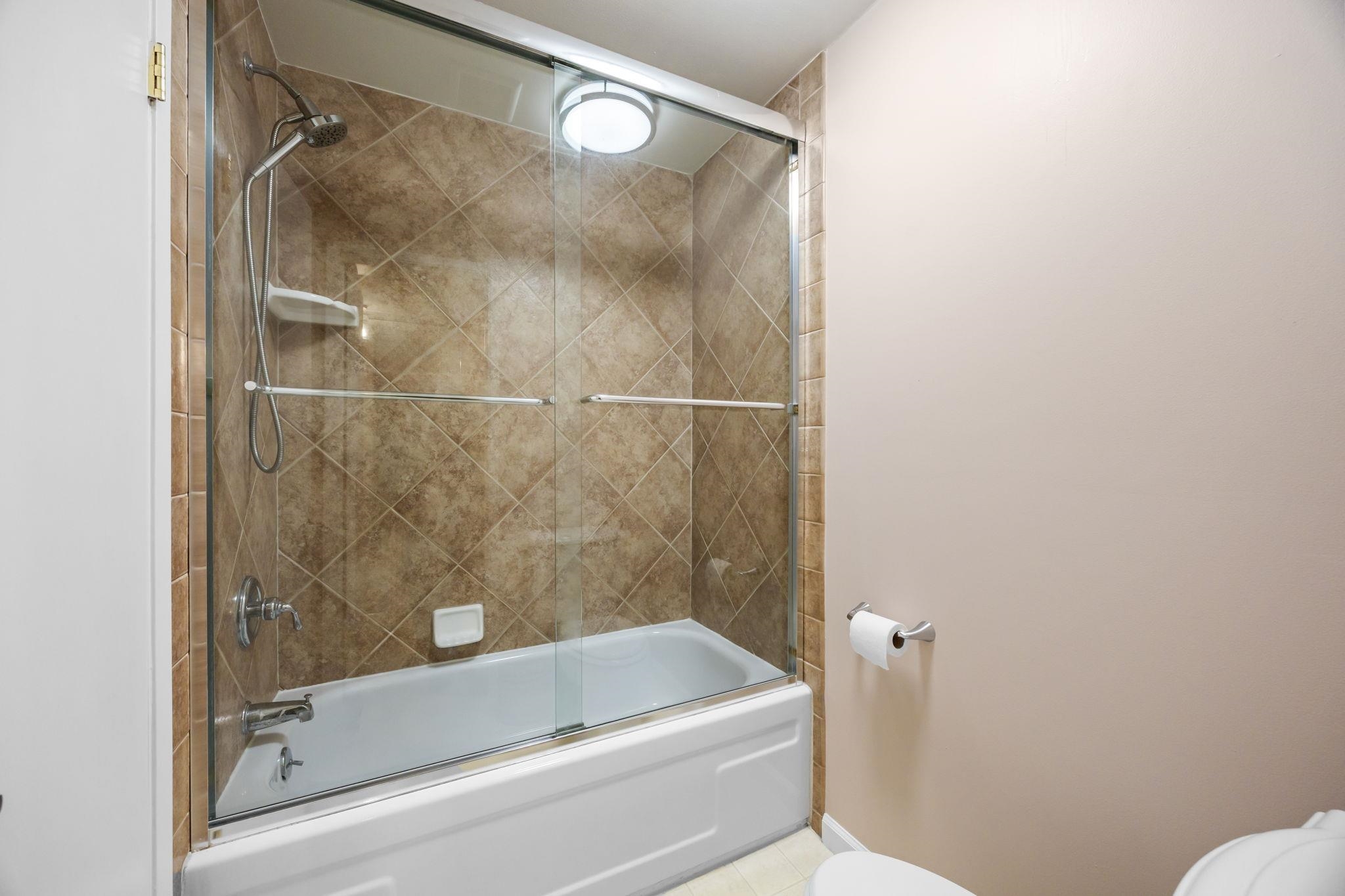 Detail Gallery Image 31 of 39 For 1819 Wildbrook Ct #D,  Concord,  CA 94521 - 3 Beds | 2 Baths