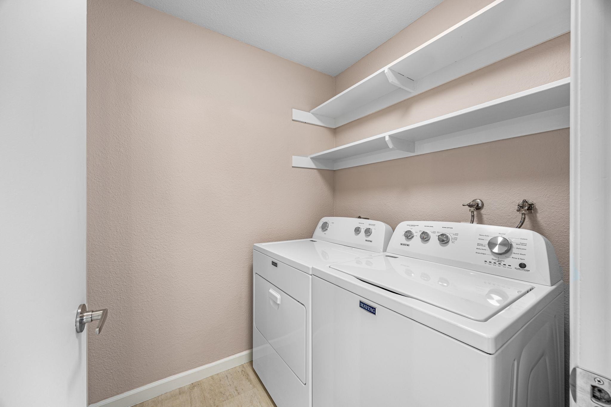 Detail Gallery Image 10 of 26 For 1819 Wildbrook Ct #D,  Concord,  CA 94521 - 3 Beds | 2 Baths