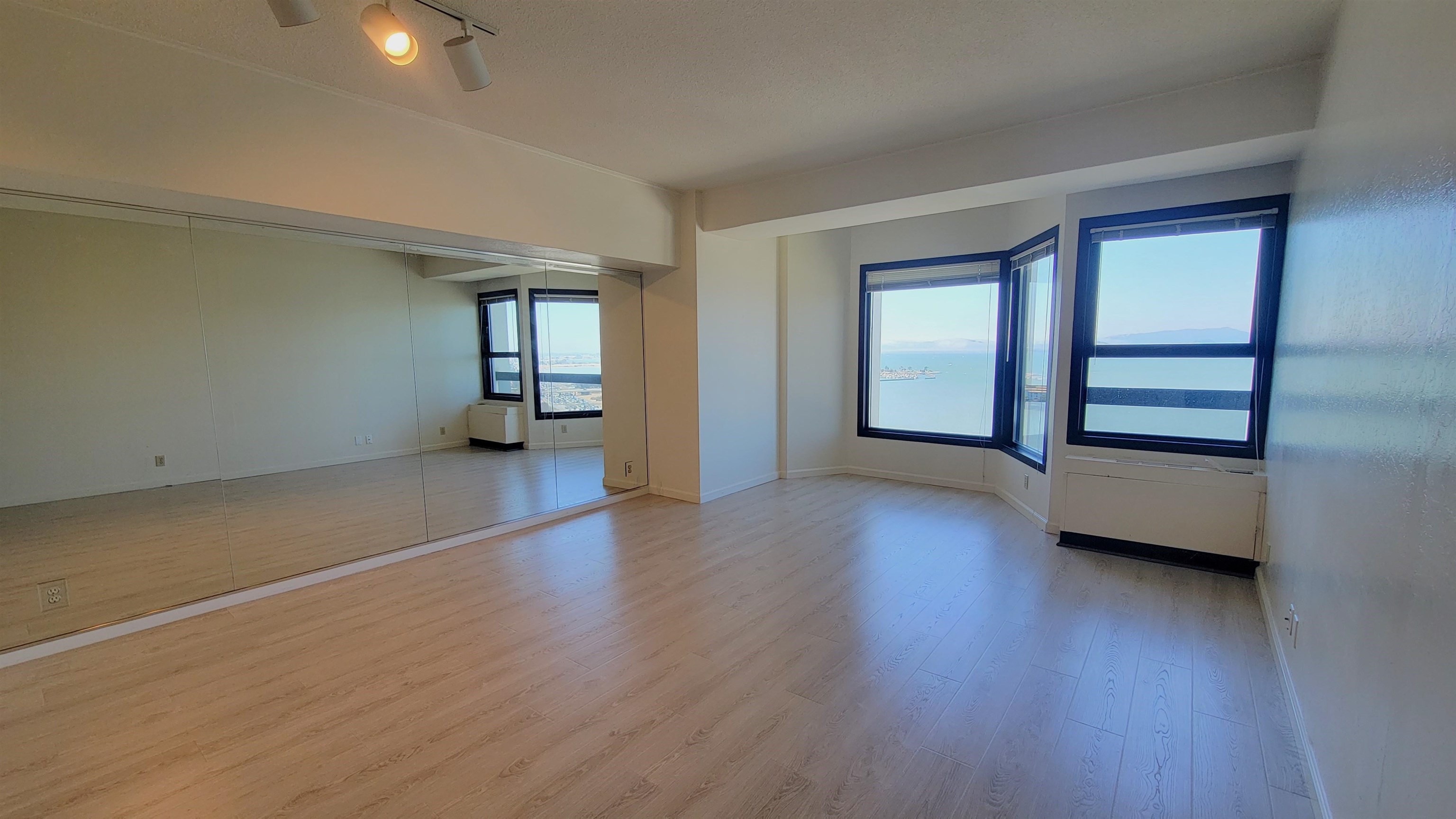 Photo #11: 41120277 Listing: Photo #11