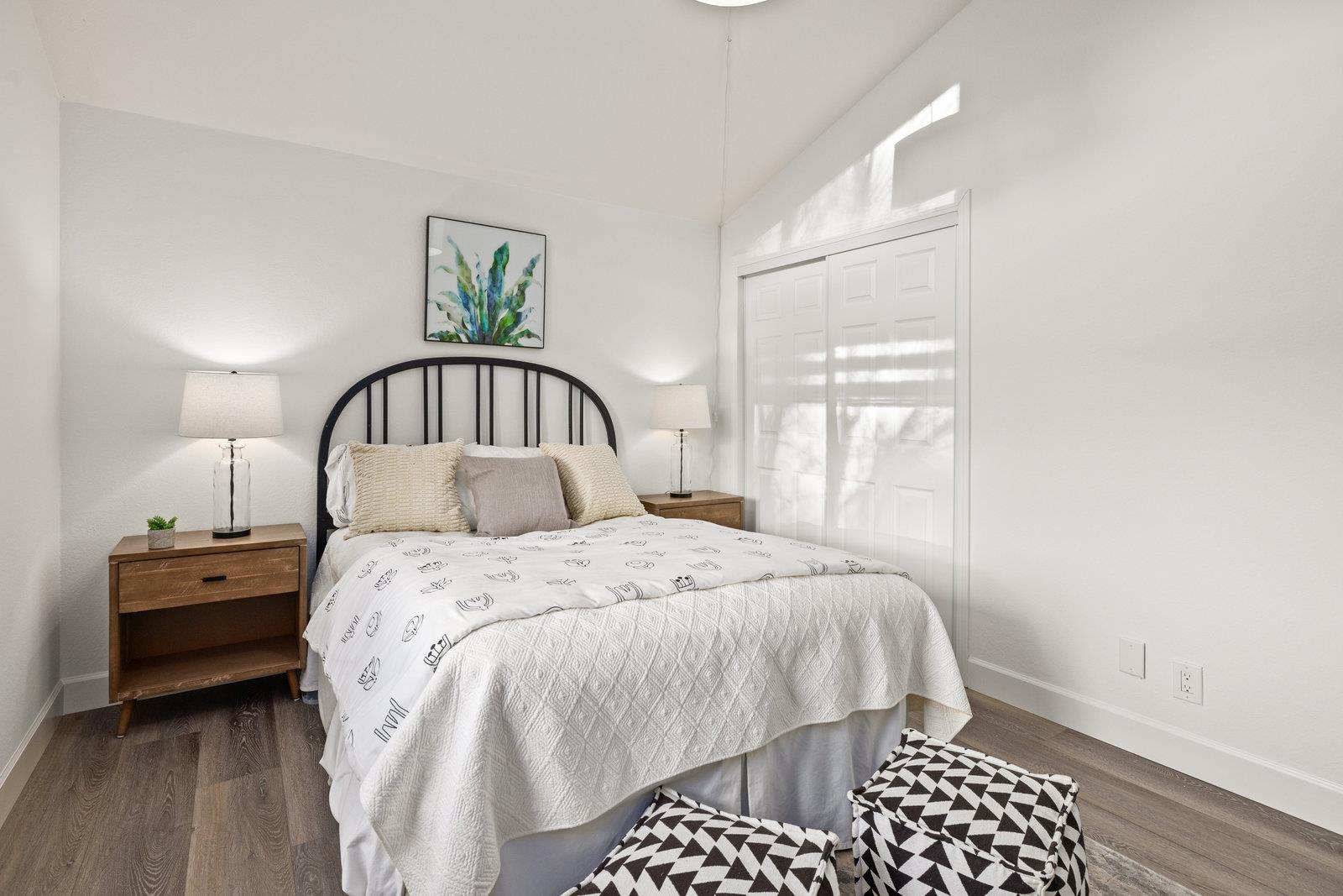 Detail Gallery Image 12 of 23 For 7937 Shannon Court, Dublin,  CA 94568 - 5 Beds | 3 Baths