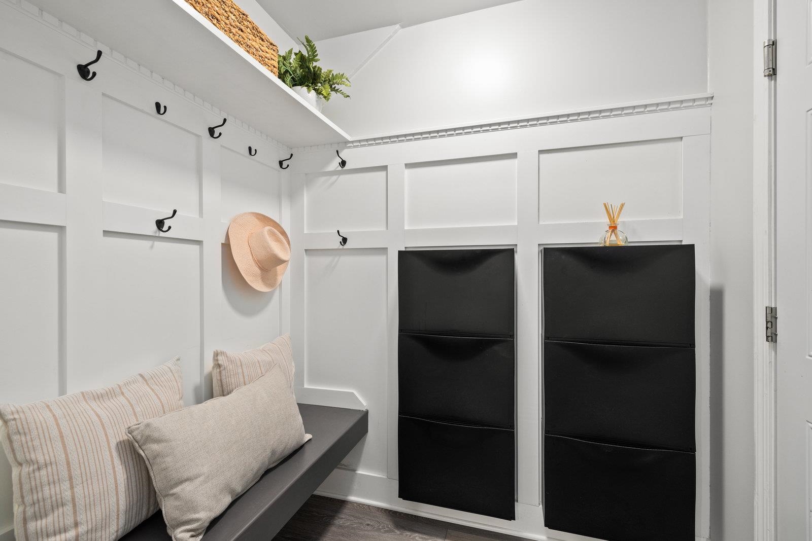 Detail Gallery Image 15 of 23 For 7937 Shannon Court, Dublin,  CA 94568 - 5 Beds | 3 Baths