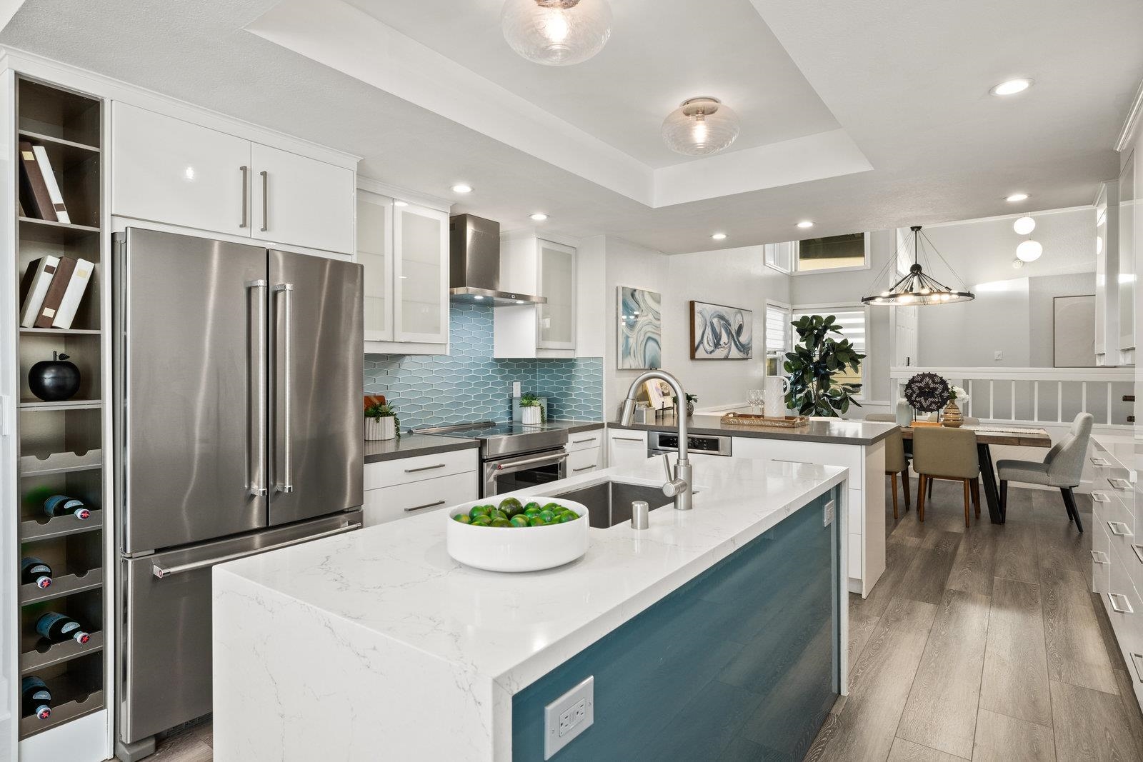 Detail Gallery Image 4 of 23 For 7937 Shannon Court, Dublin,  CA 94568 - 5 Beds | 3 Baths