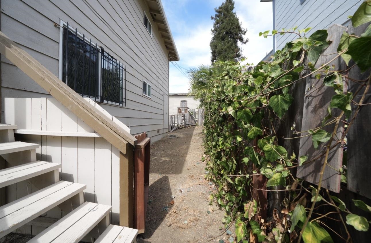 Detail Gallery Image 22 of 23 For 100 Carolina St. a,  Vallejo,  CA 94590 - 2 Beds | 1 Baths