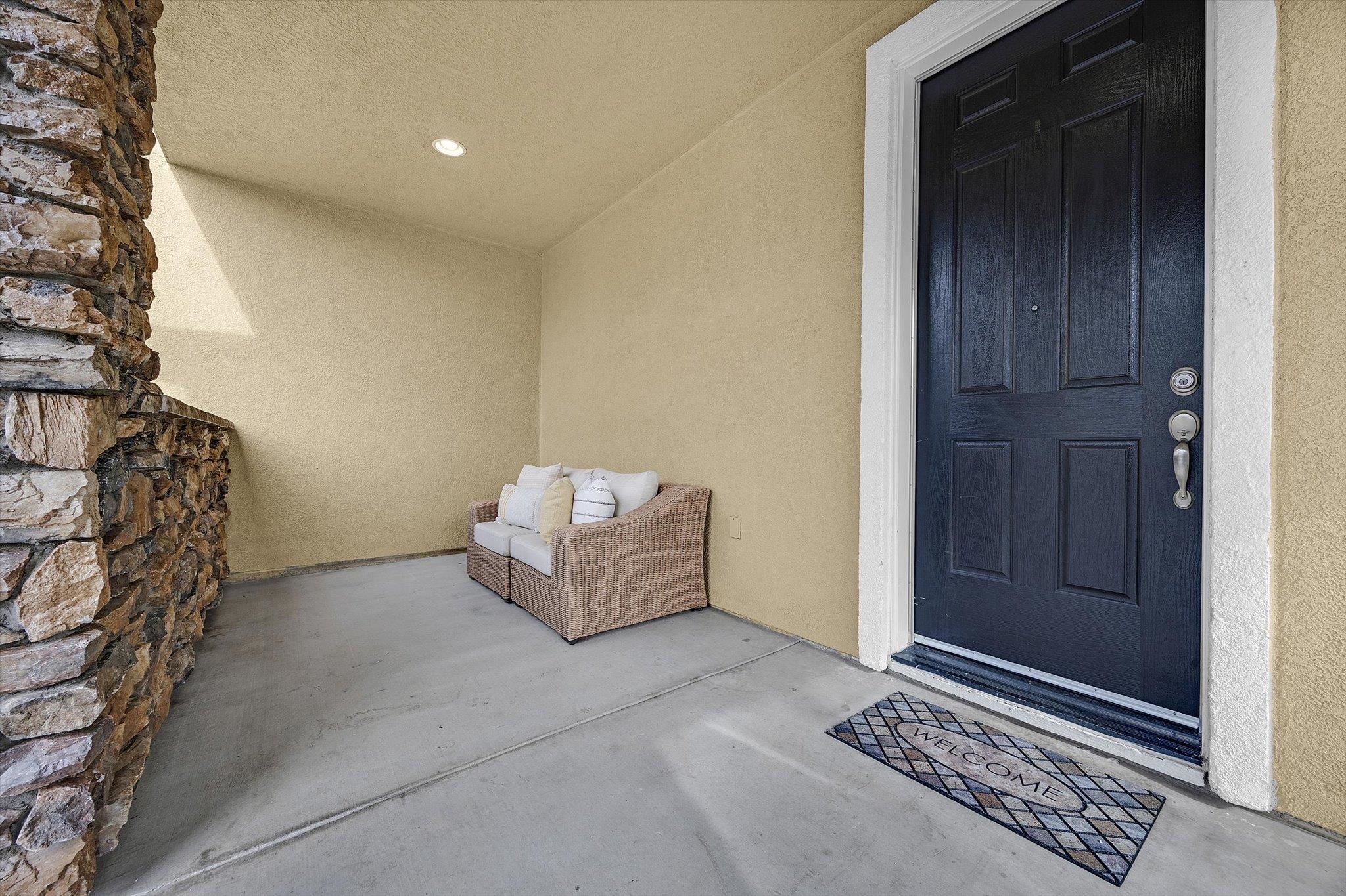 Detail Gallery Image 5 of 56 For 4726 Dandelion Loop, Tracy,  CA 95377 - 4 Beds | 2/1 Baths