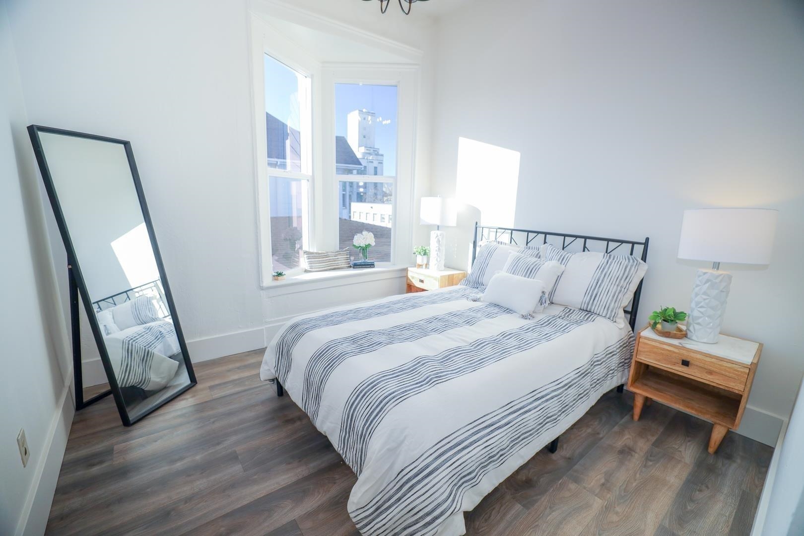 Detail Gallery Image 13 of 43 For 1432 Union St, Oakland,  CA 94607 - – Beds | – Baths