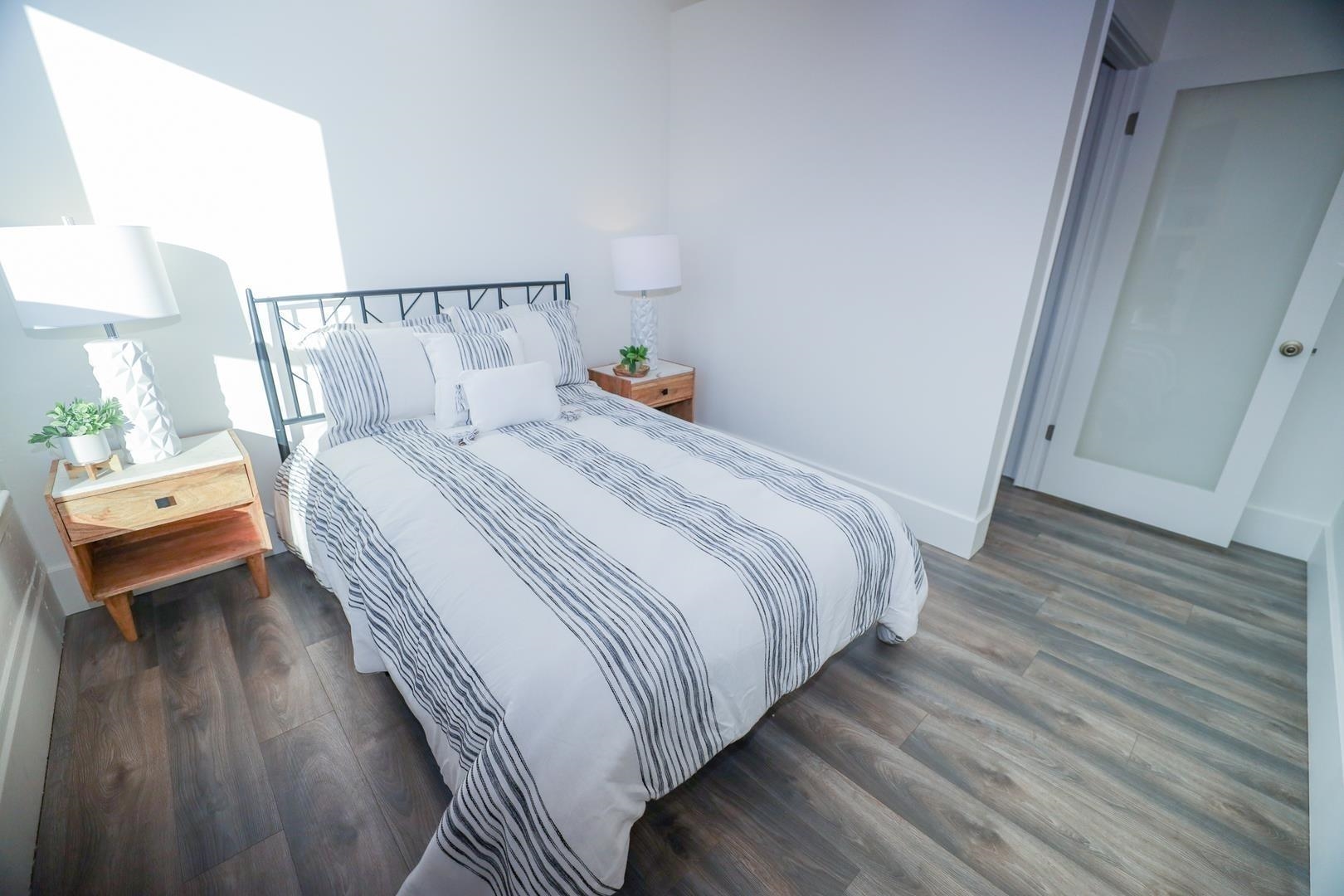 Detail Gallery Image 14 of 45 For 1432 Union St, Oakland,  CA 94607 - – Beds | – Baths