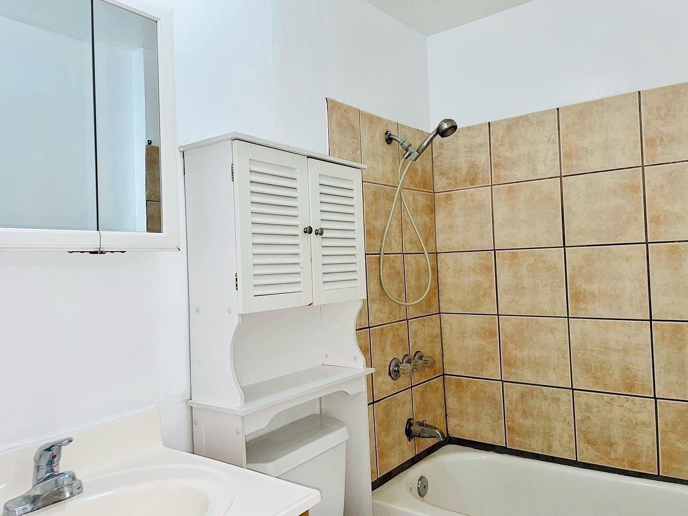 Detail Gallery Image 24 of 45 For 1432 Union St, Oakland,  CA 94607 - – Beds | – Baths