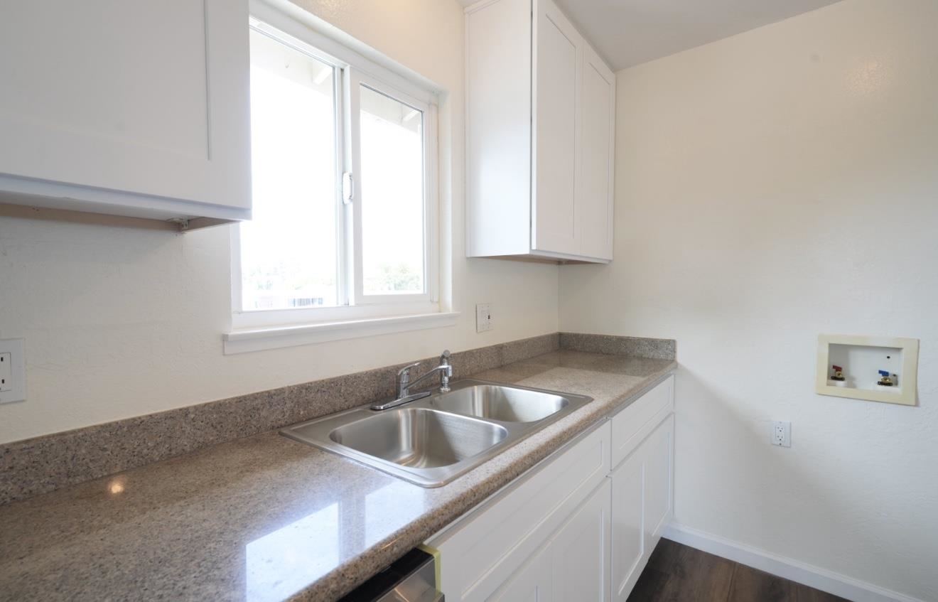 Detail Gallery Image 9 of 23 For 100 Carolina St. #B,  Vallejo,  CA 94590 - 2 Beds | 1 Baths