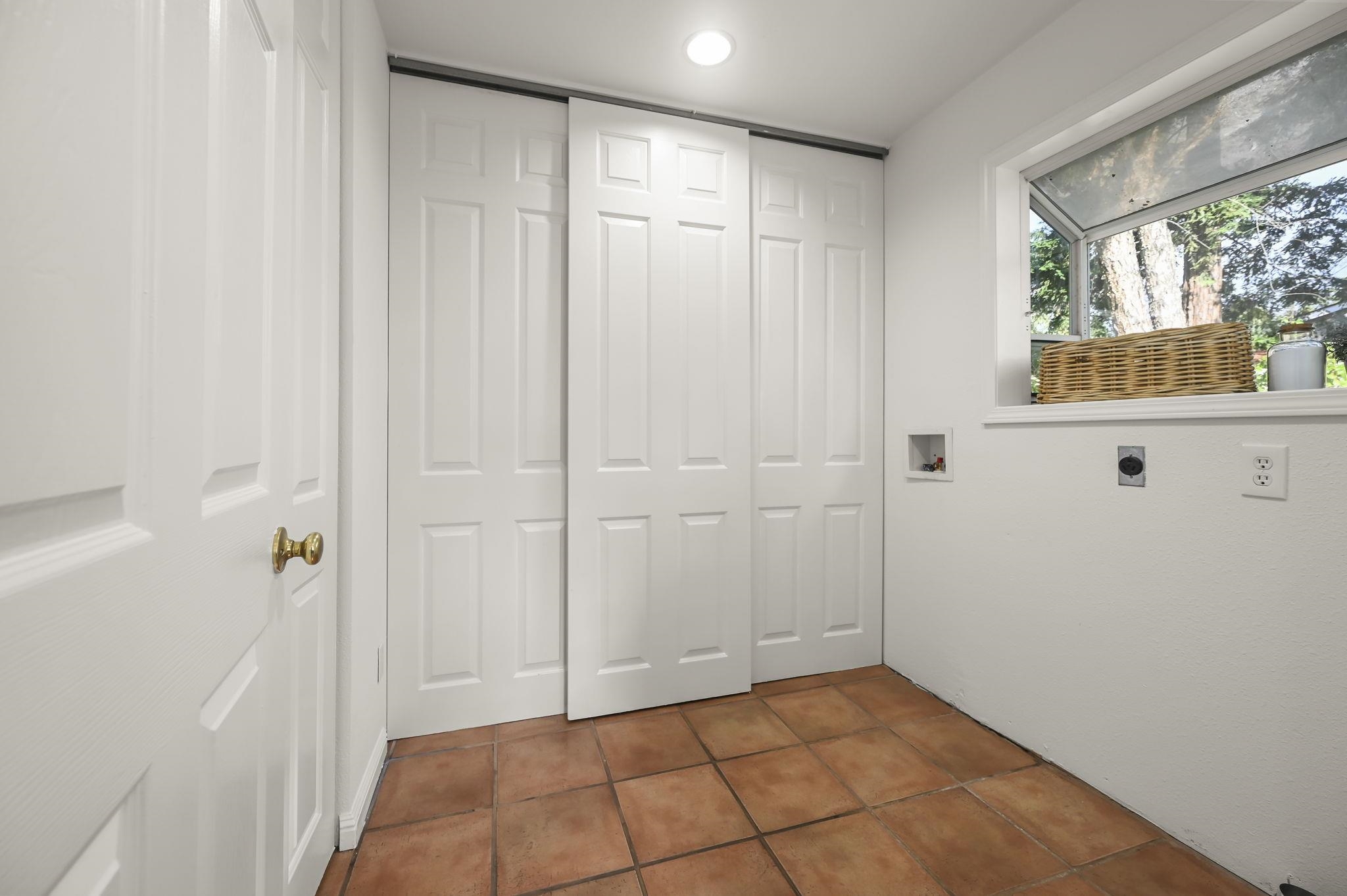 Detail Gallery Image 23 of 41 For 145 Gil Blas Rd, Danville,  CA 94526 - 2 Beds | 2 Baths