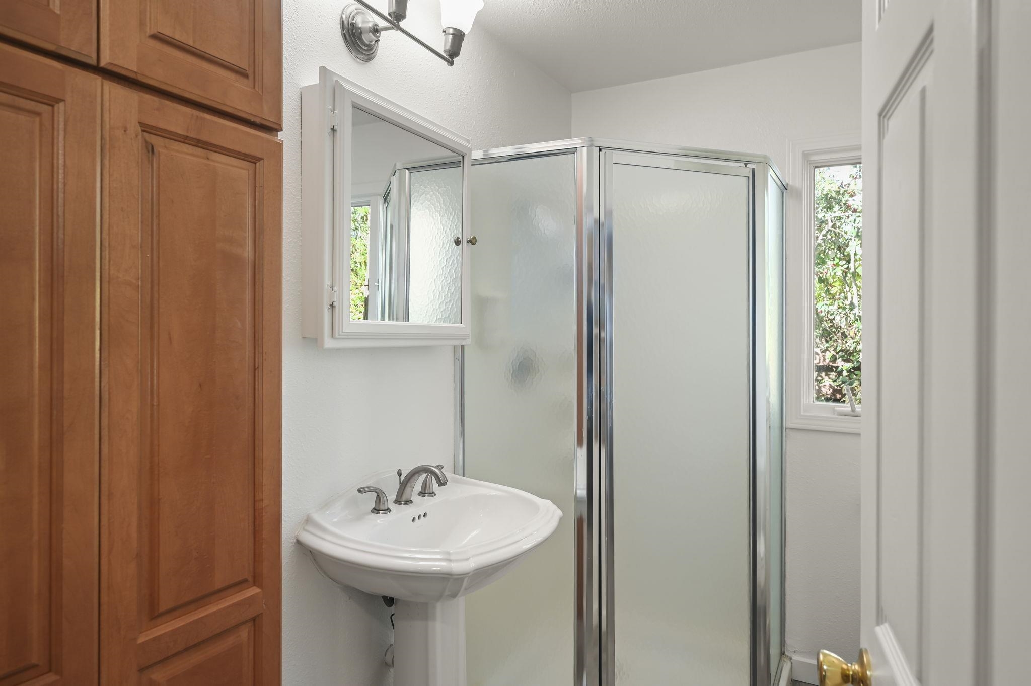 Detail Gallery Image 28 of 41 For 145 Gil Blas Rd, Danville,  CA 94526 - 2 Beds | 2 Baths