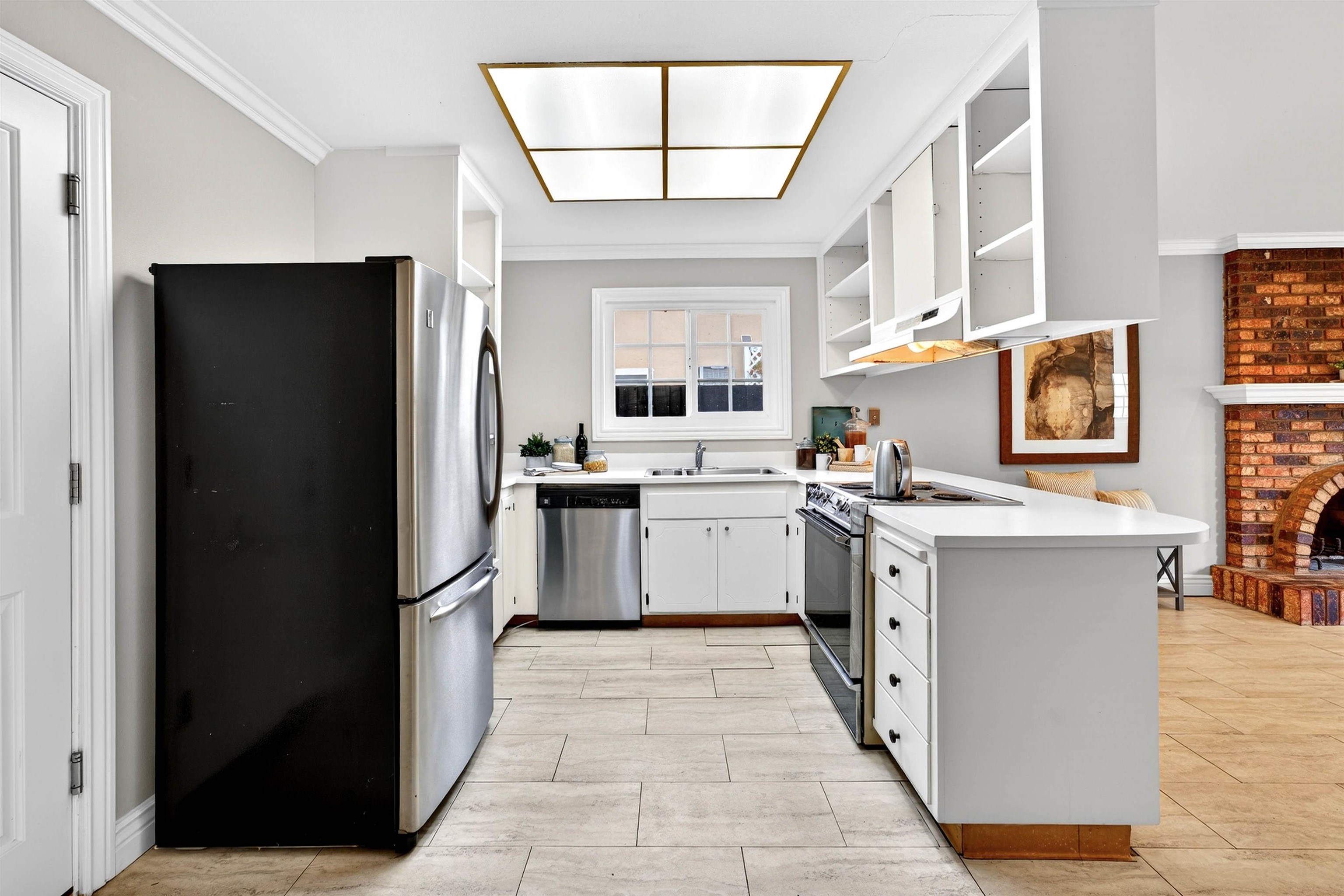 Detail Gallery Image 13 of 33 For 2737 Barcelona Cir, Antioch,  CA 94509 - 3 Beds | 2 Baths