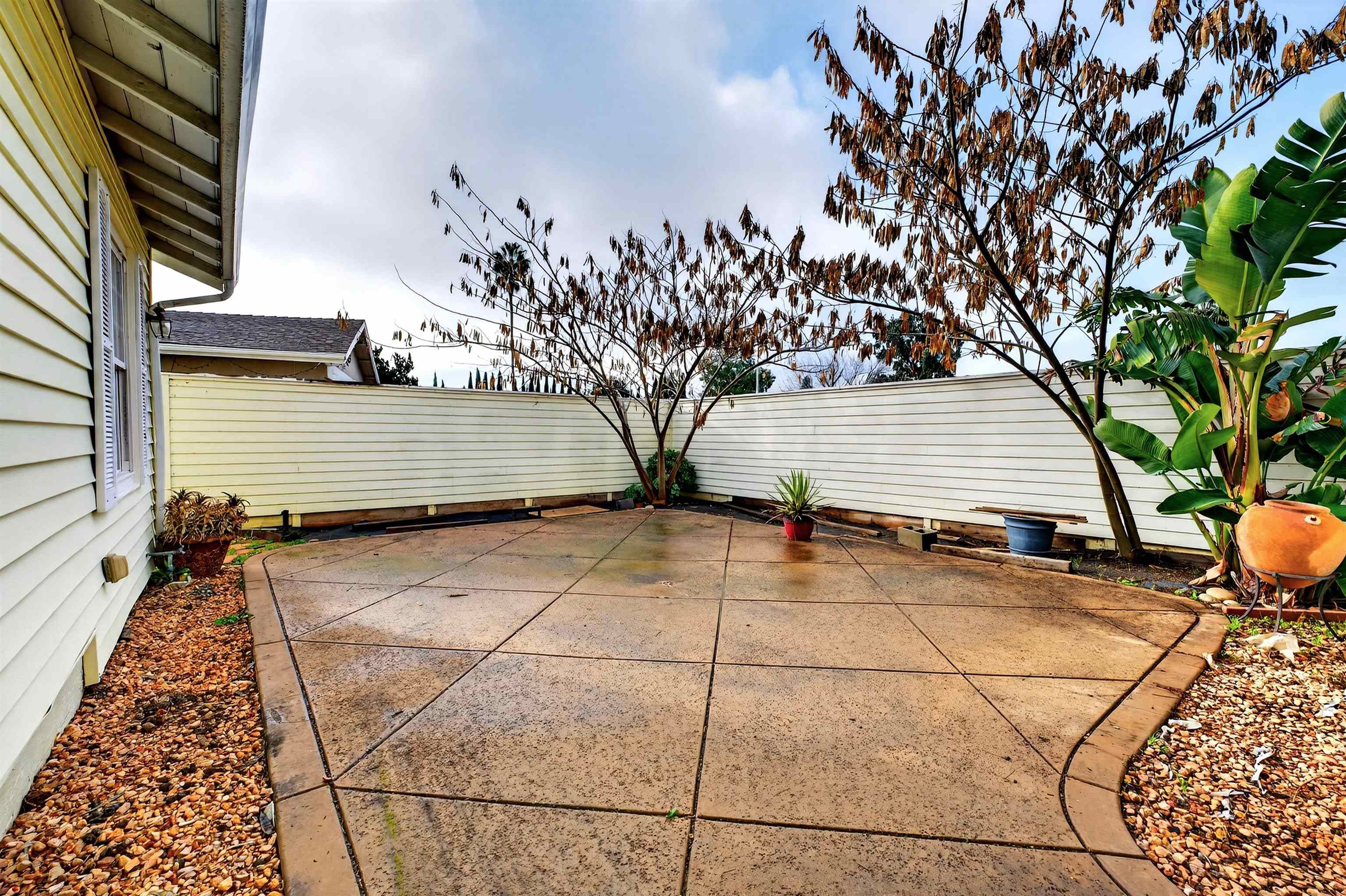 Detail Gallery Image 6 of 33 For 2737 Barcelona Cir, Antioch,  CA 94509 - 3 Beds | 2 Baths