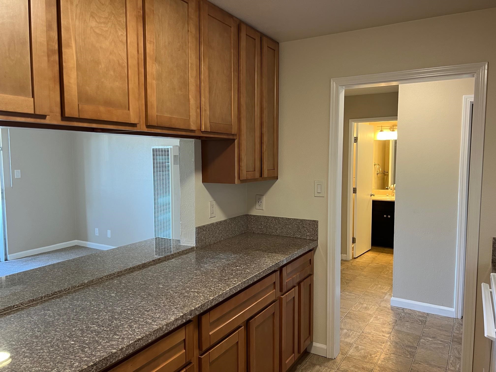 Detail Gallery Image 6 of 29 For 36976 Mulberry St #I,  Newark,  CA 94560 - 1 Beds | 1 Baths