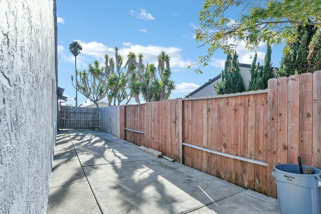 Detail Gallery Image 31 of 34 For 316 Meadows Dr, Vallejo,  CA 94589 - 4 Beds | 2 Baths