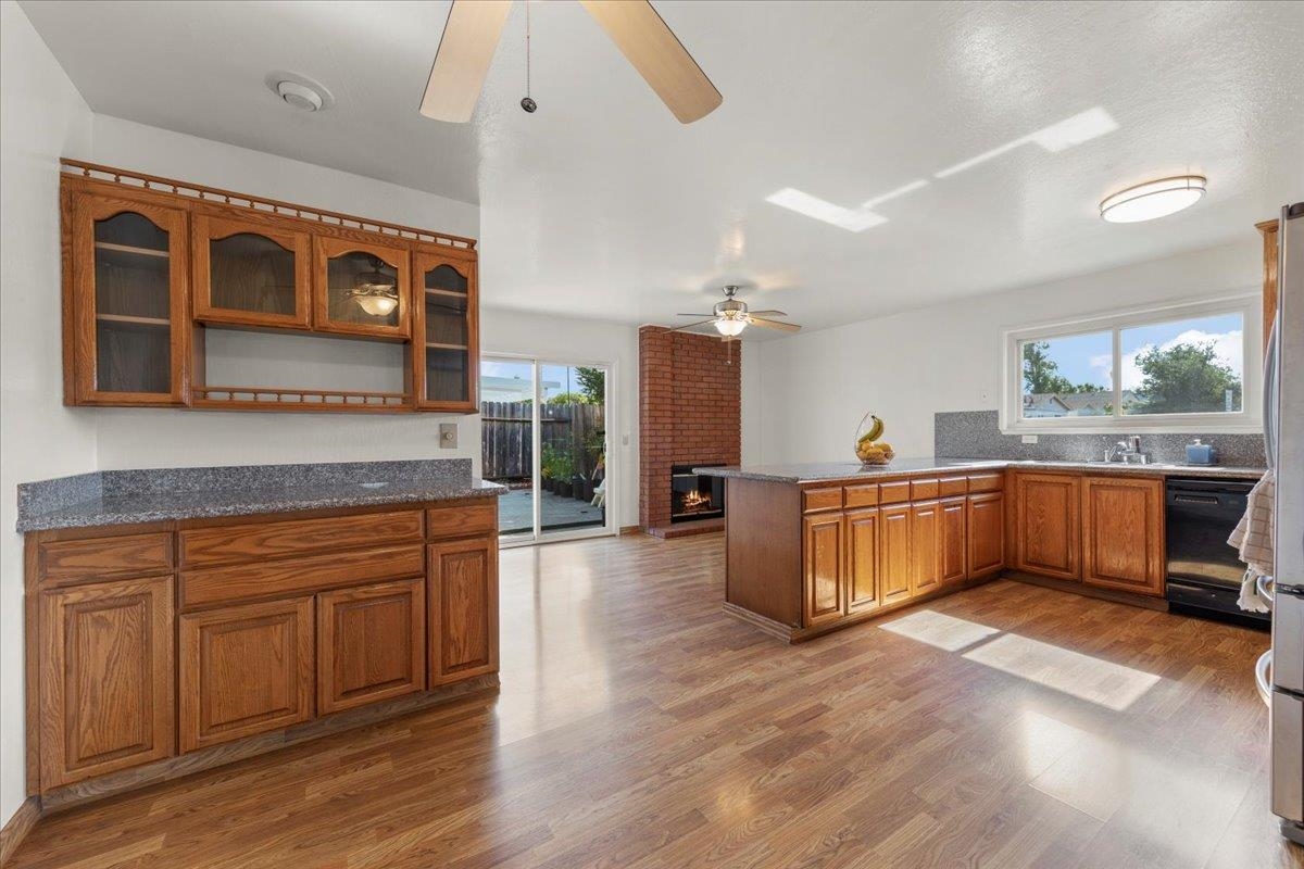 Detail Gallery Image 10 of 34 For 316 Meadows Dr, Vallejo,  CA 94589 - 4 Beds | 2 Baths