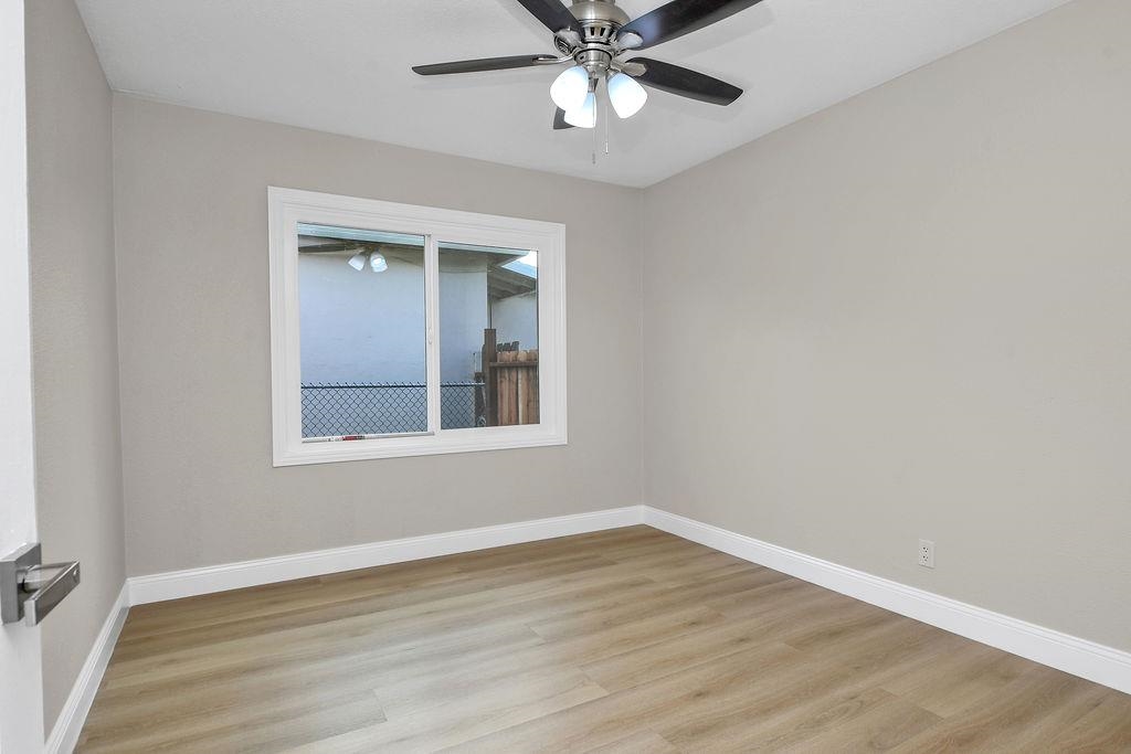 Detail Gallery Image 13 of 23 For 436 S 16th St, Richmond,  CA 94804 - 3 Beds | 2 Baths