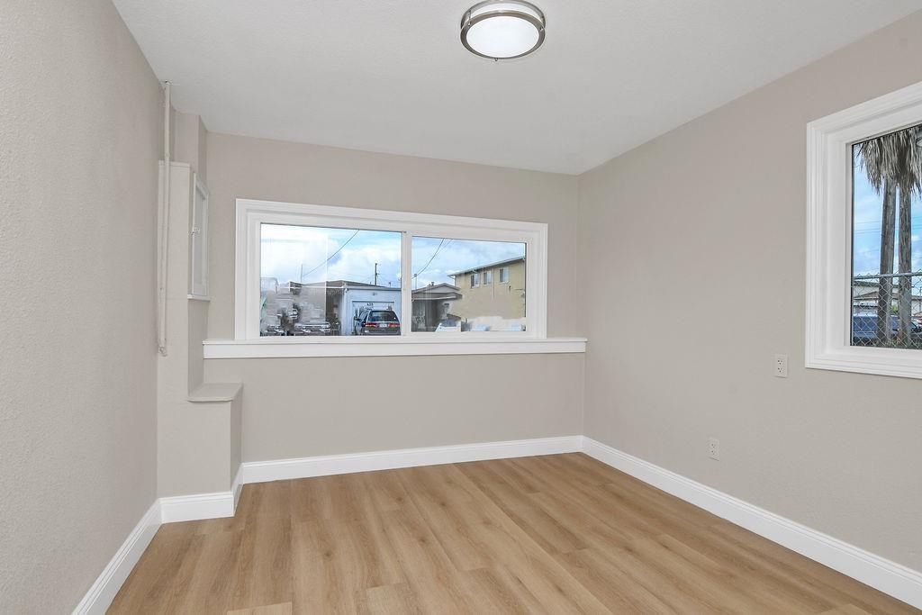 Detail Gallery Image 15 of 23 For 436 S 16th St, Richmond,  CA 94804 - 3 Beds | 2 Baths