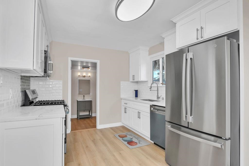 Detail Gallery Image 6 of 23 For 436 S 16th St, Richmond,  CA 94804 - 3 Beds | 2 Baths