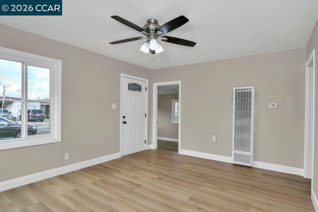 Detail Gallery Image 8 of 31 For 436 S 16th St, Richmond,  CA 94804 - 3 Beds | 2 Baths