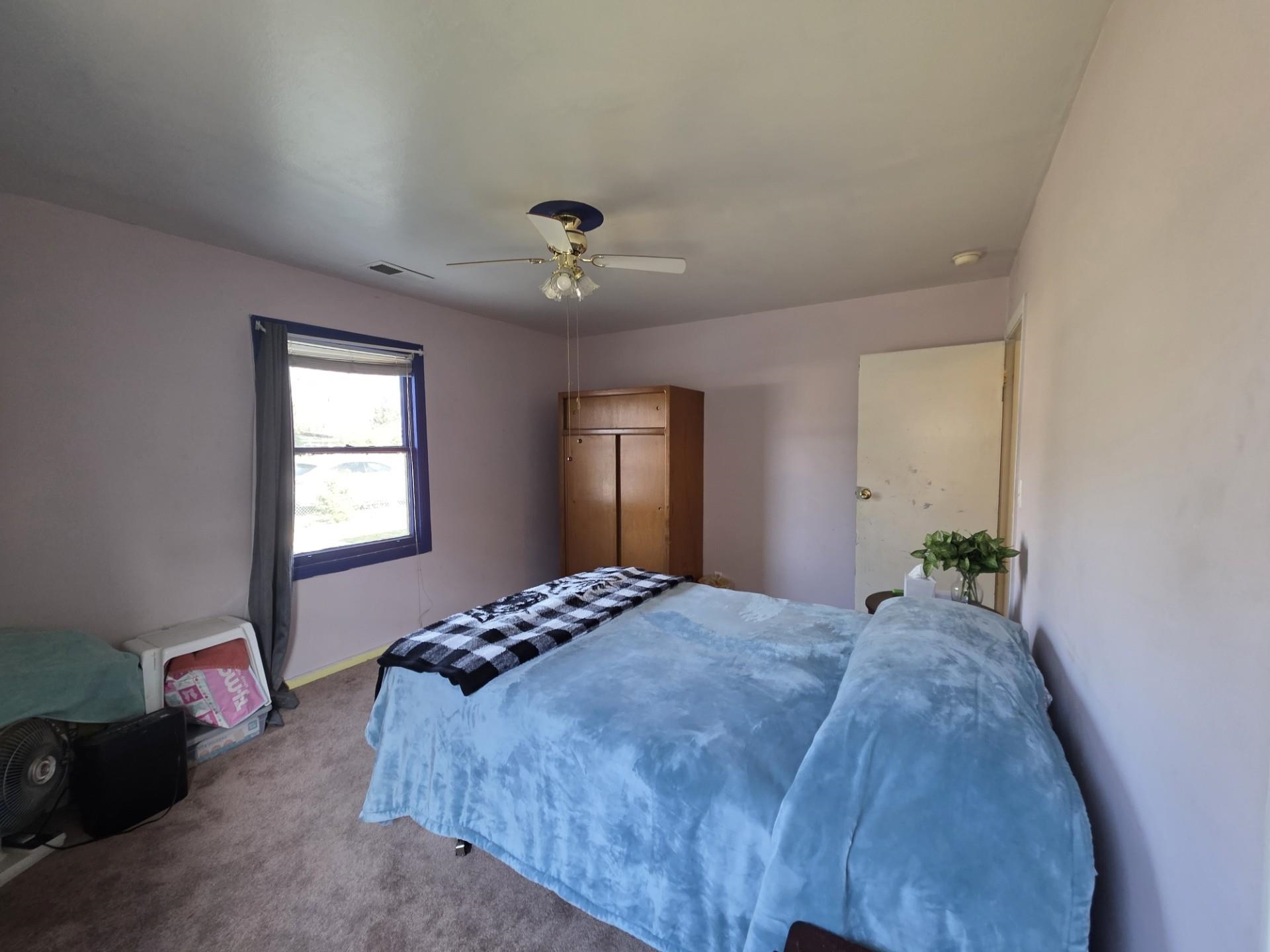 Detail Gallery Image 11 of 25 For 224 Ivy Dr, Menlo Park,  CA 94025 - 3 Beds | 2 Baths