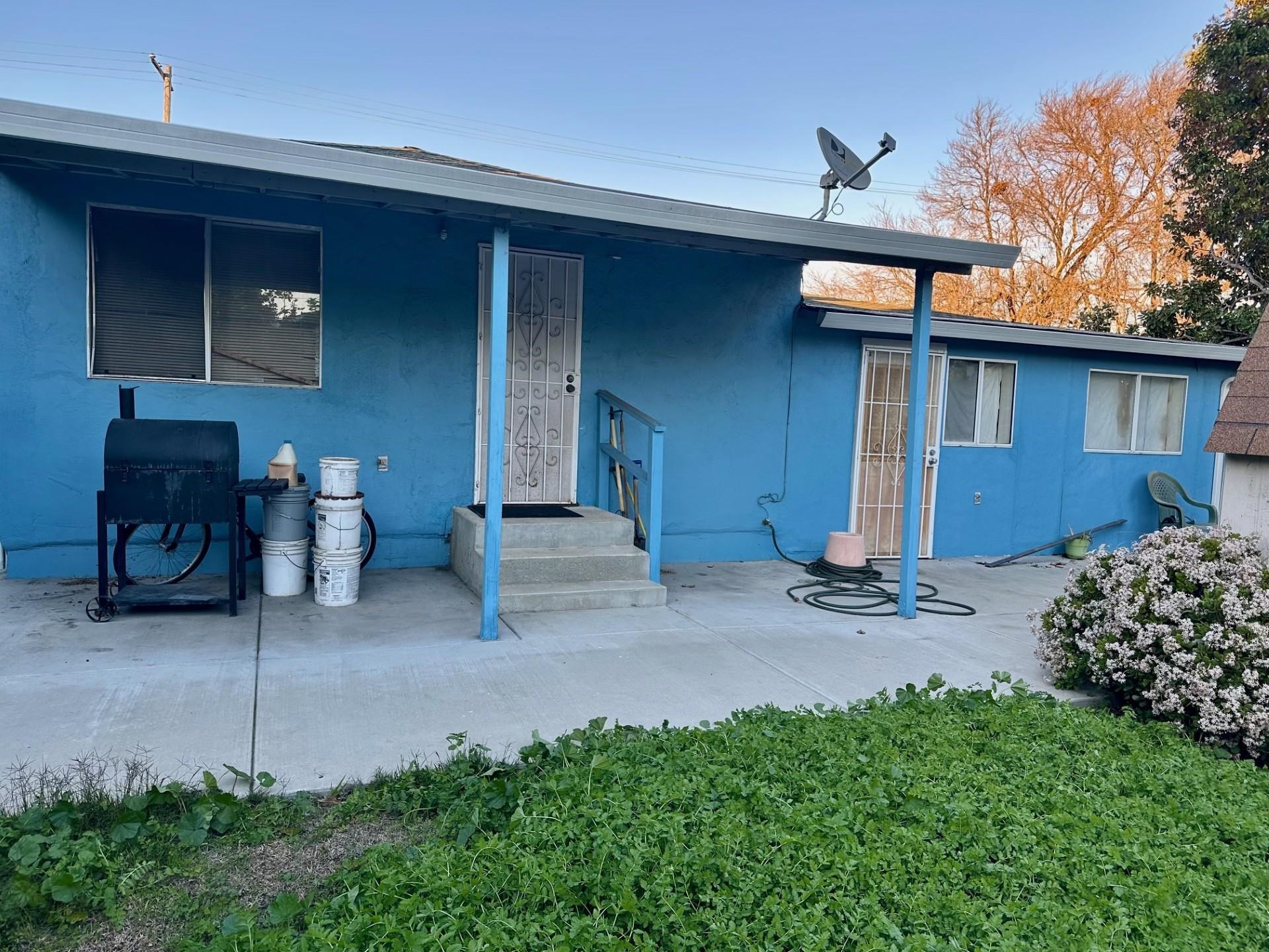 Detail Gallery Image 16 of 25 For 224 Ivy Dr, Menlo Park,  CA 94025 - 3 Beds | 2 Baths